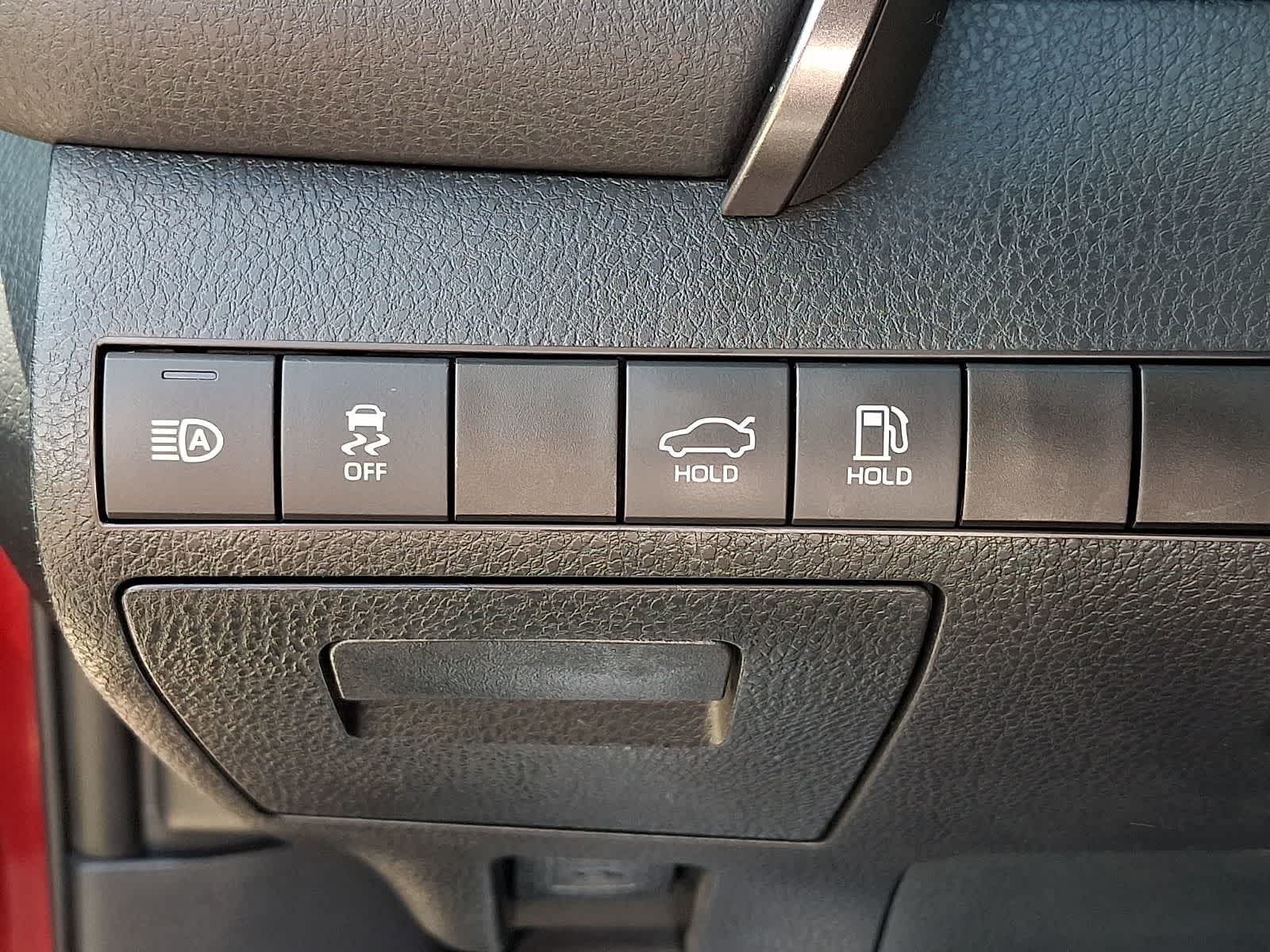 Thumbnail: 2020 Toyota Camry - 30