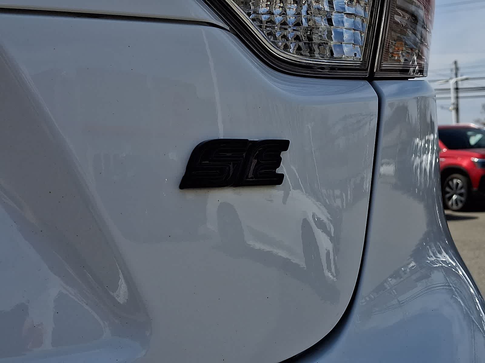 Thumbnail: 2024 Toyota Corolla - 33