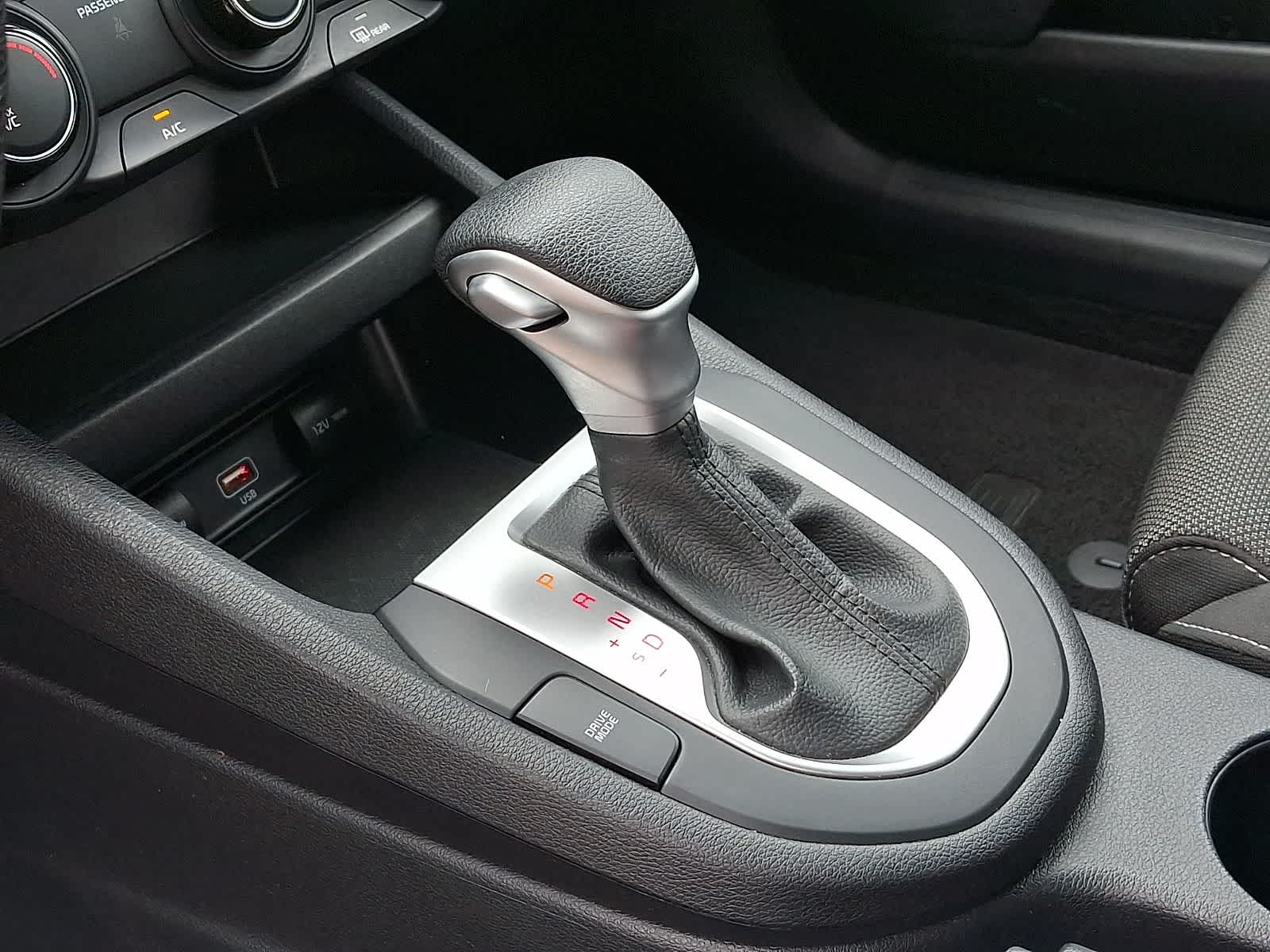 Thumbnail: 2023 Kia Forte - 15