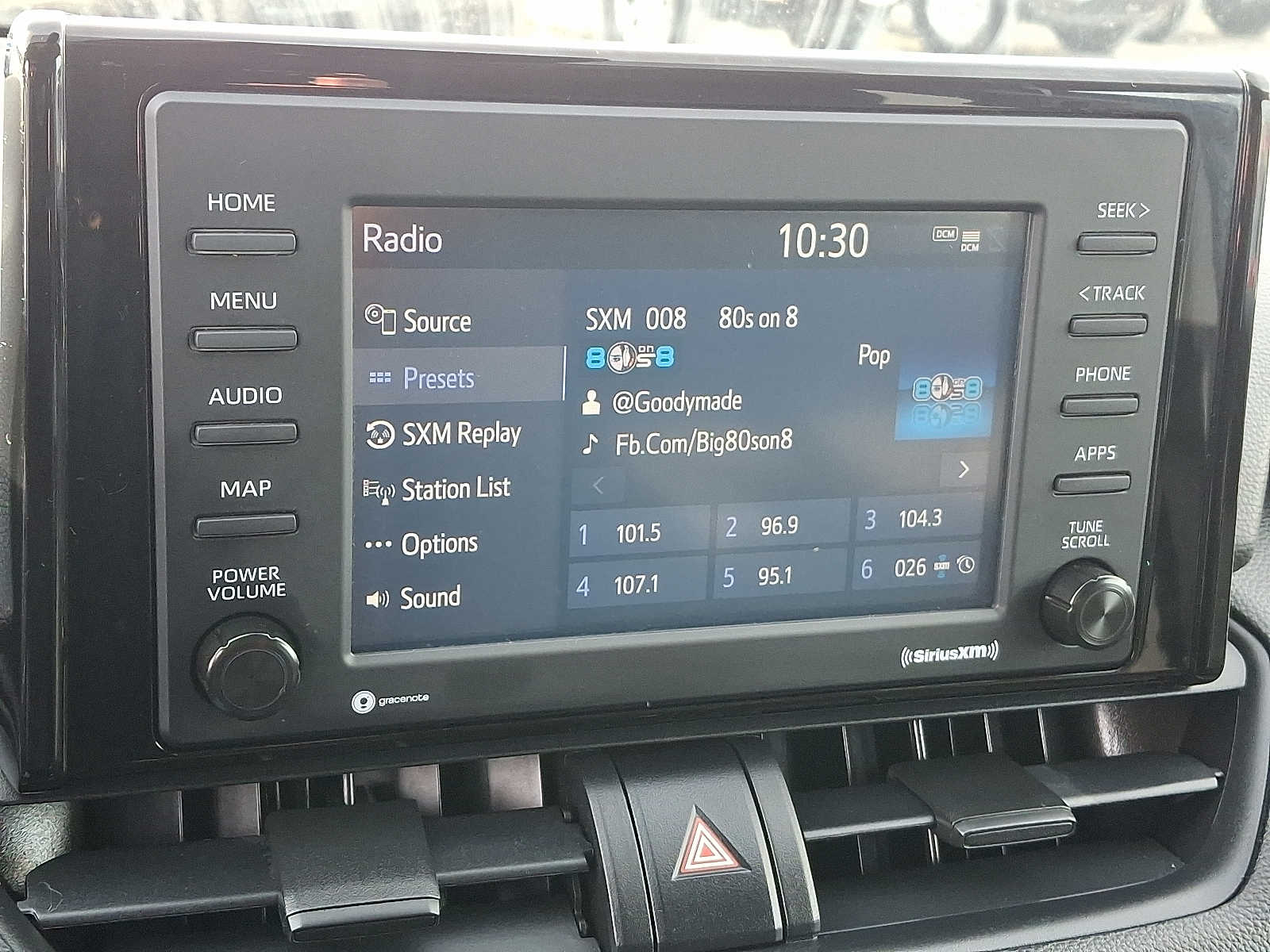 Thumbnail: 2020 Toyota RAV4 - 19