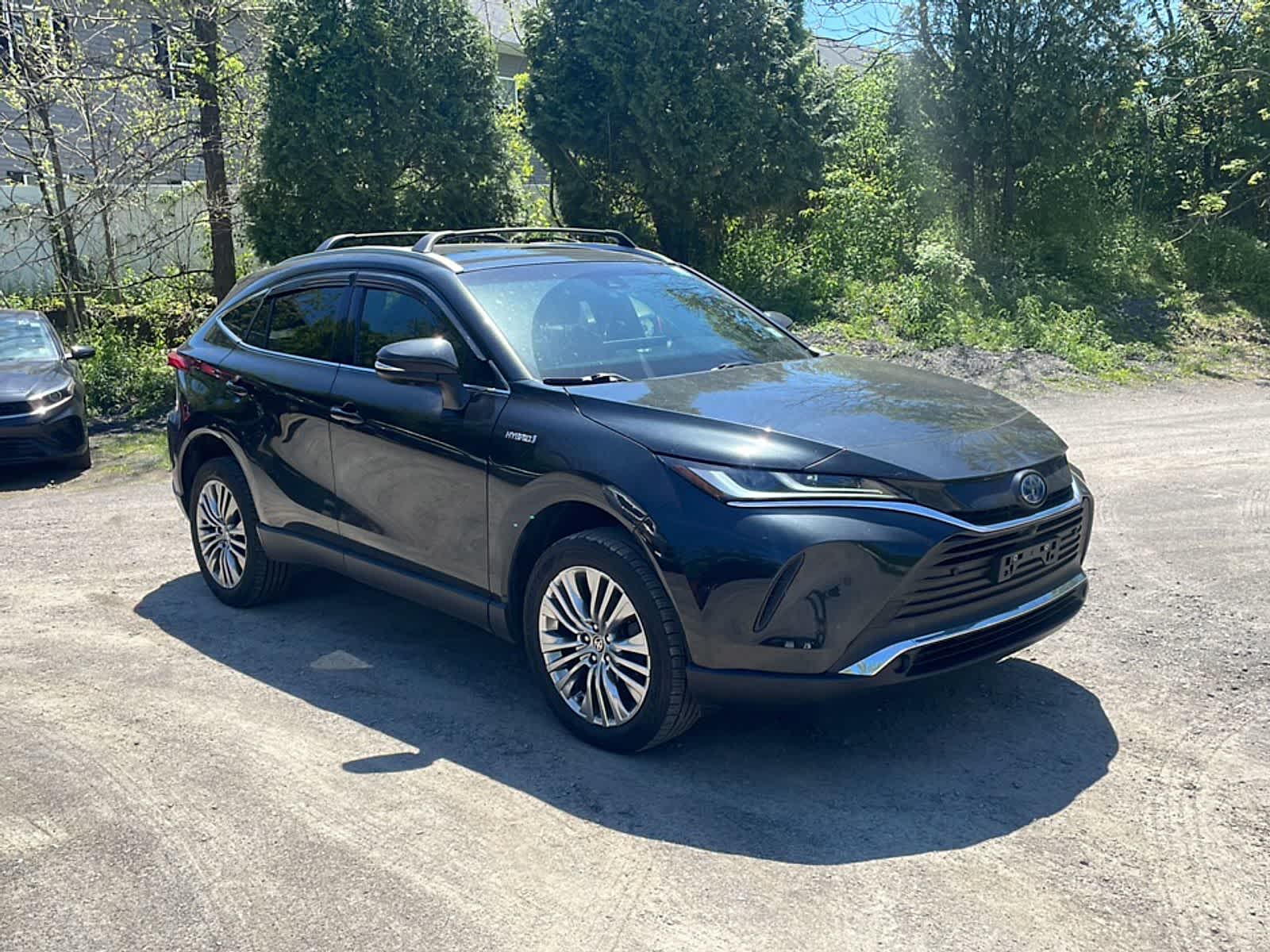Thumbnail: 2021 Toyota Venza - 12