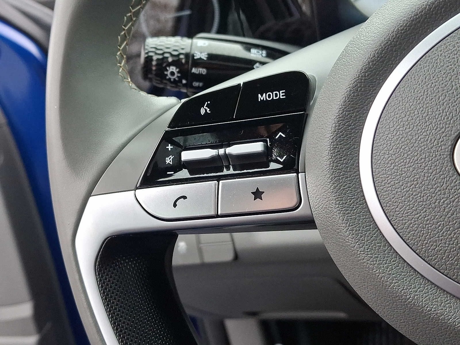 Thumbnail: 2025 Hyundai Elantra - 19