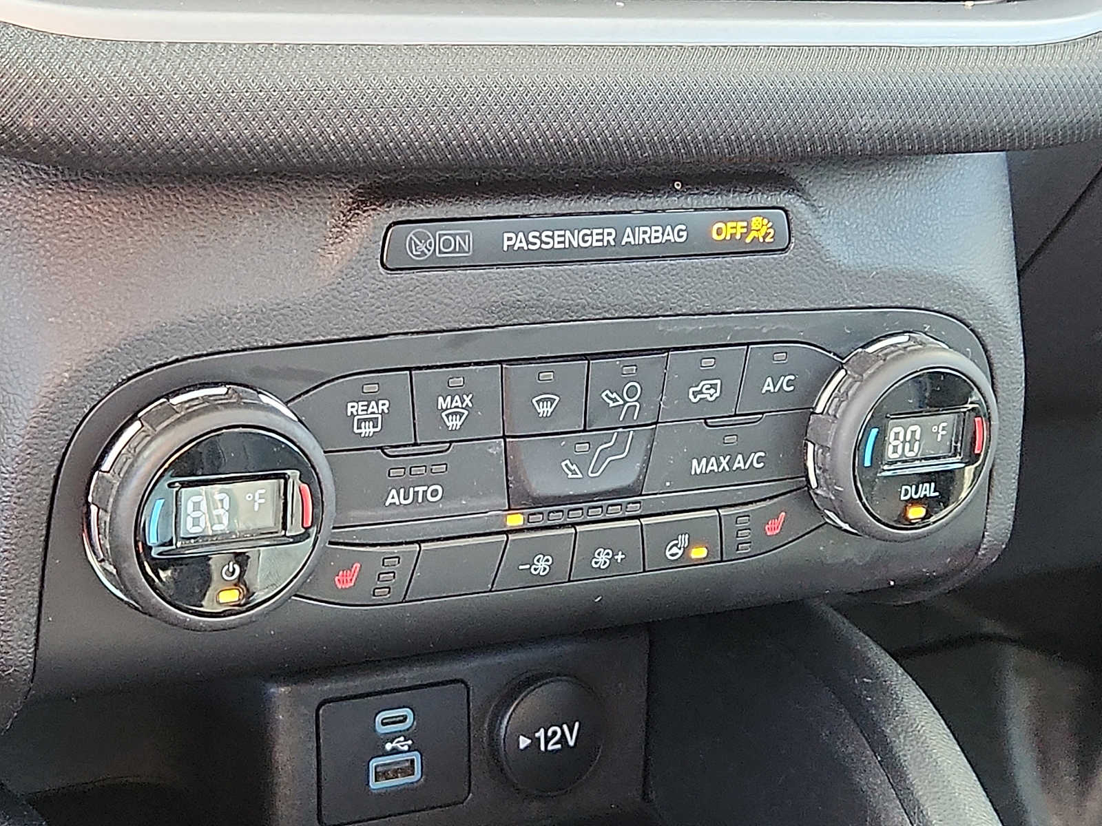 Thumbnail: 2021 Ford Bronco Sport - 17