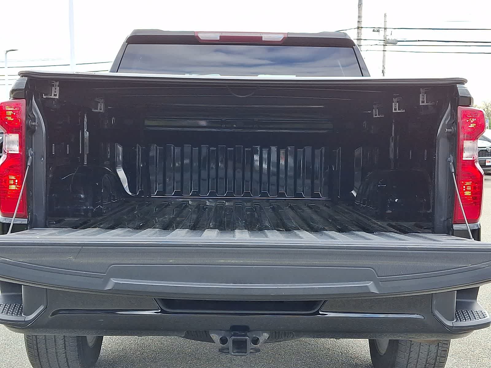 Thumbnail: 2023 Chevrolet Silverado 1500 - 29