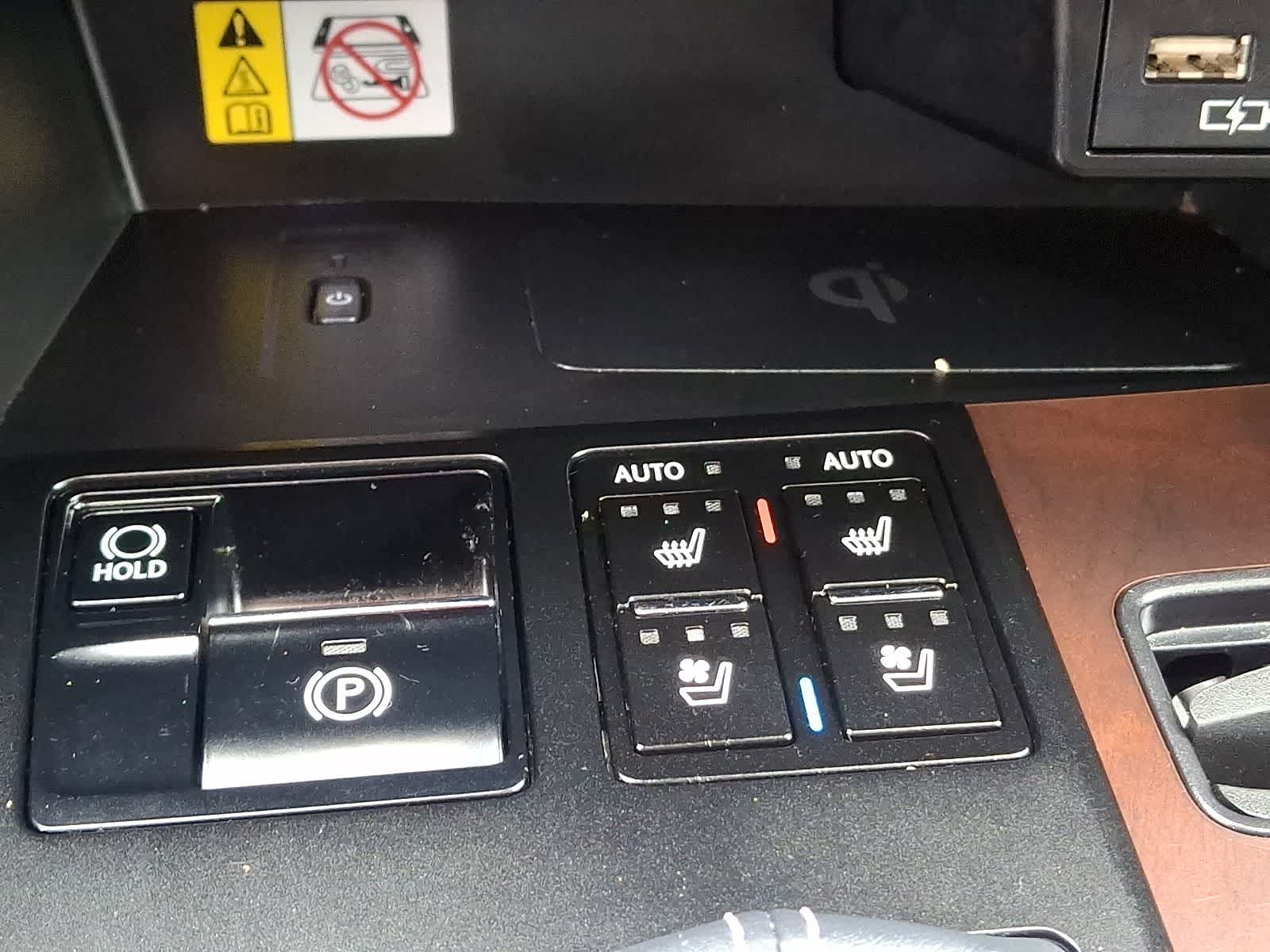 Thumbnail: 2022 Lexus RX - 24