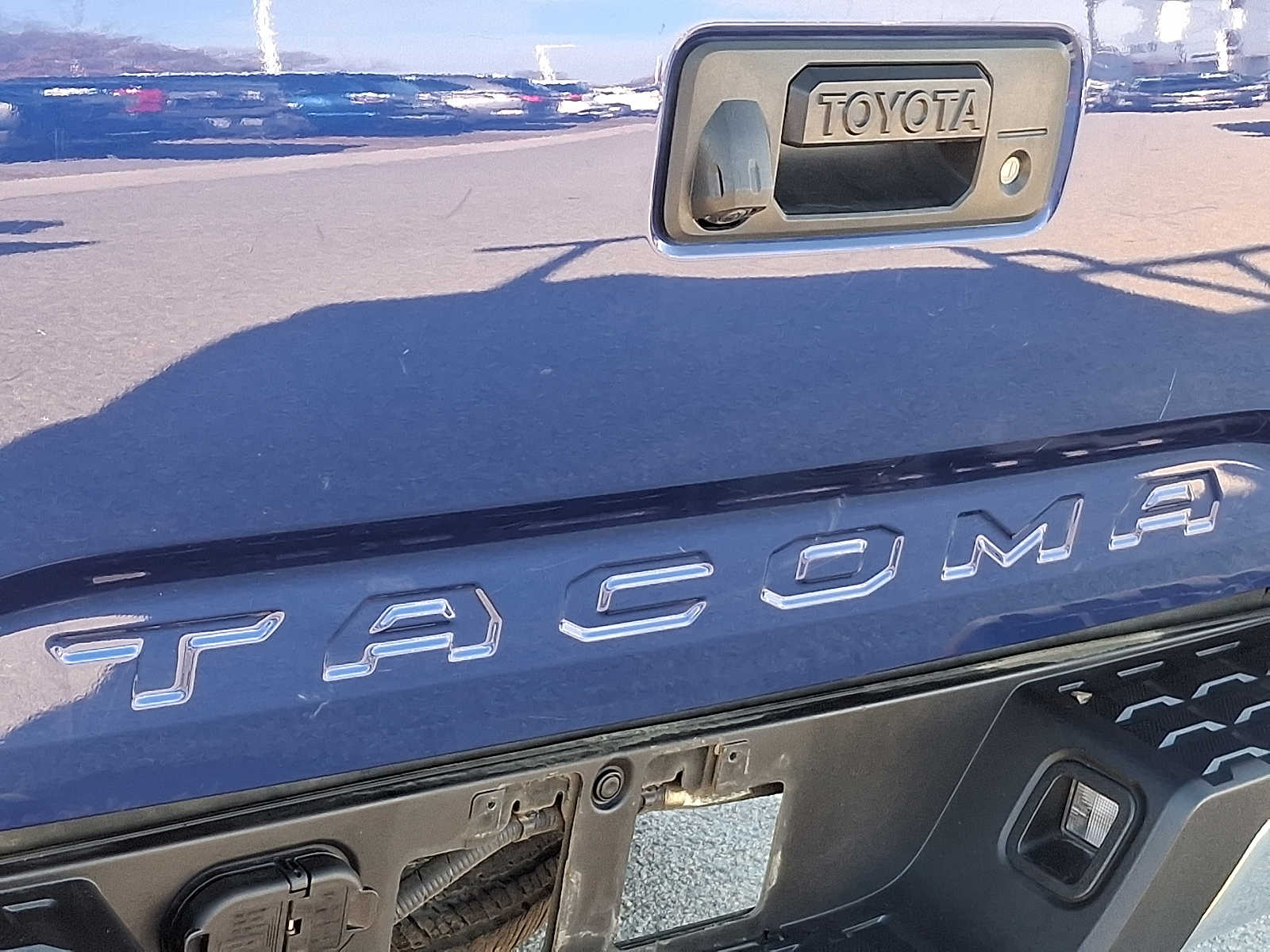 Thumbnail: 2023 Toyota Tacoma - 31