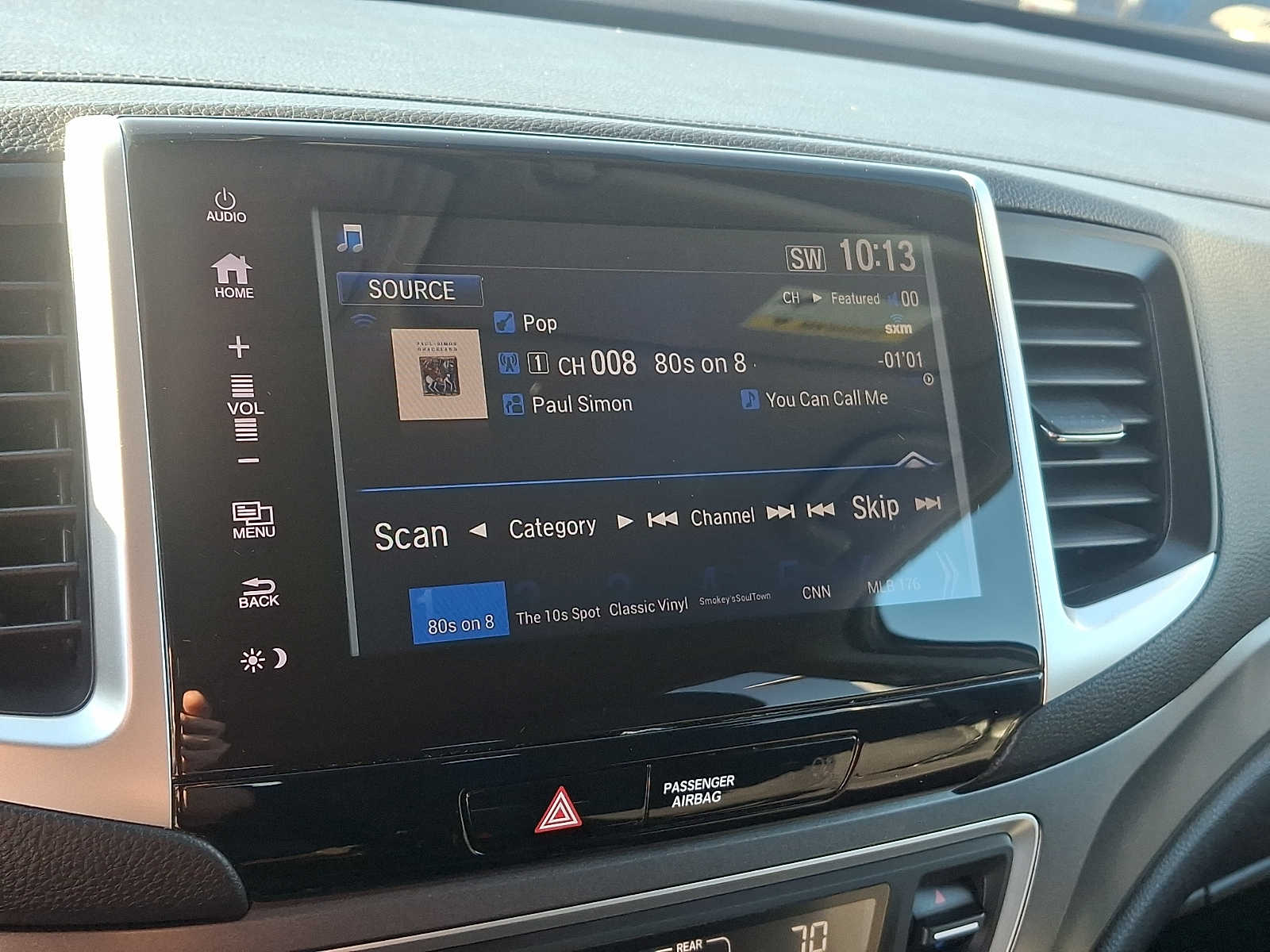 Thumbnail: 2018 Honda Pilot - 17