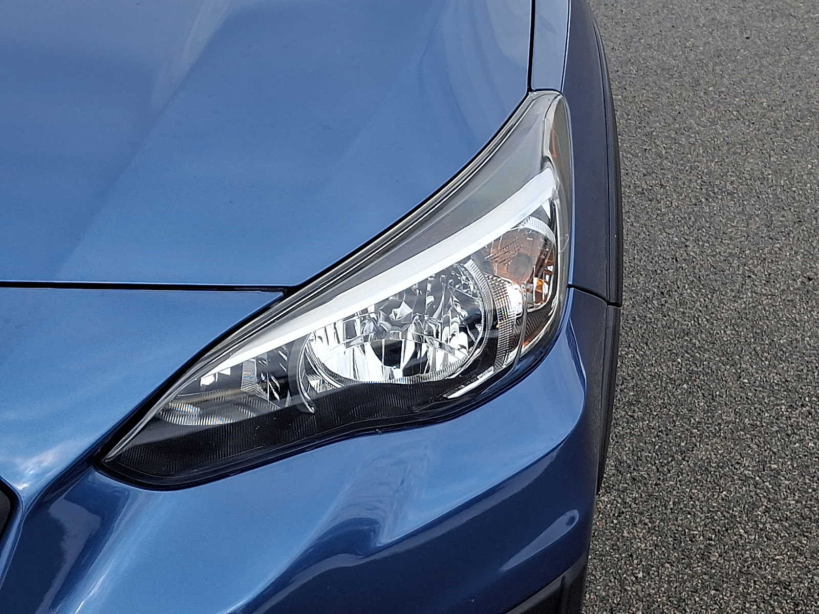 Thumbnail: 2019 Subaru Crosstrek - 10