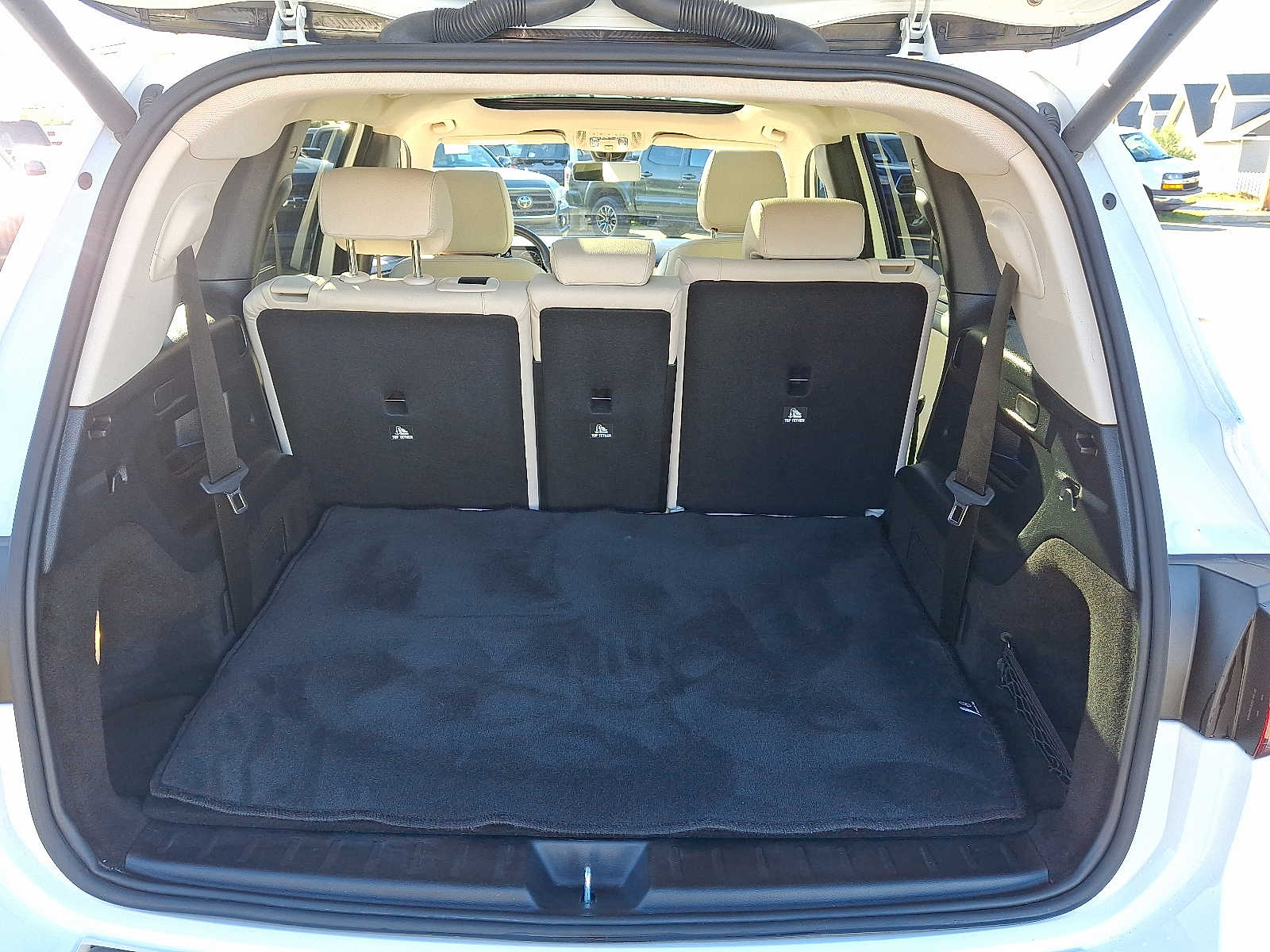 Thumbnail: 2022 Mercedes-Benz GLB - 29