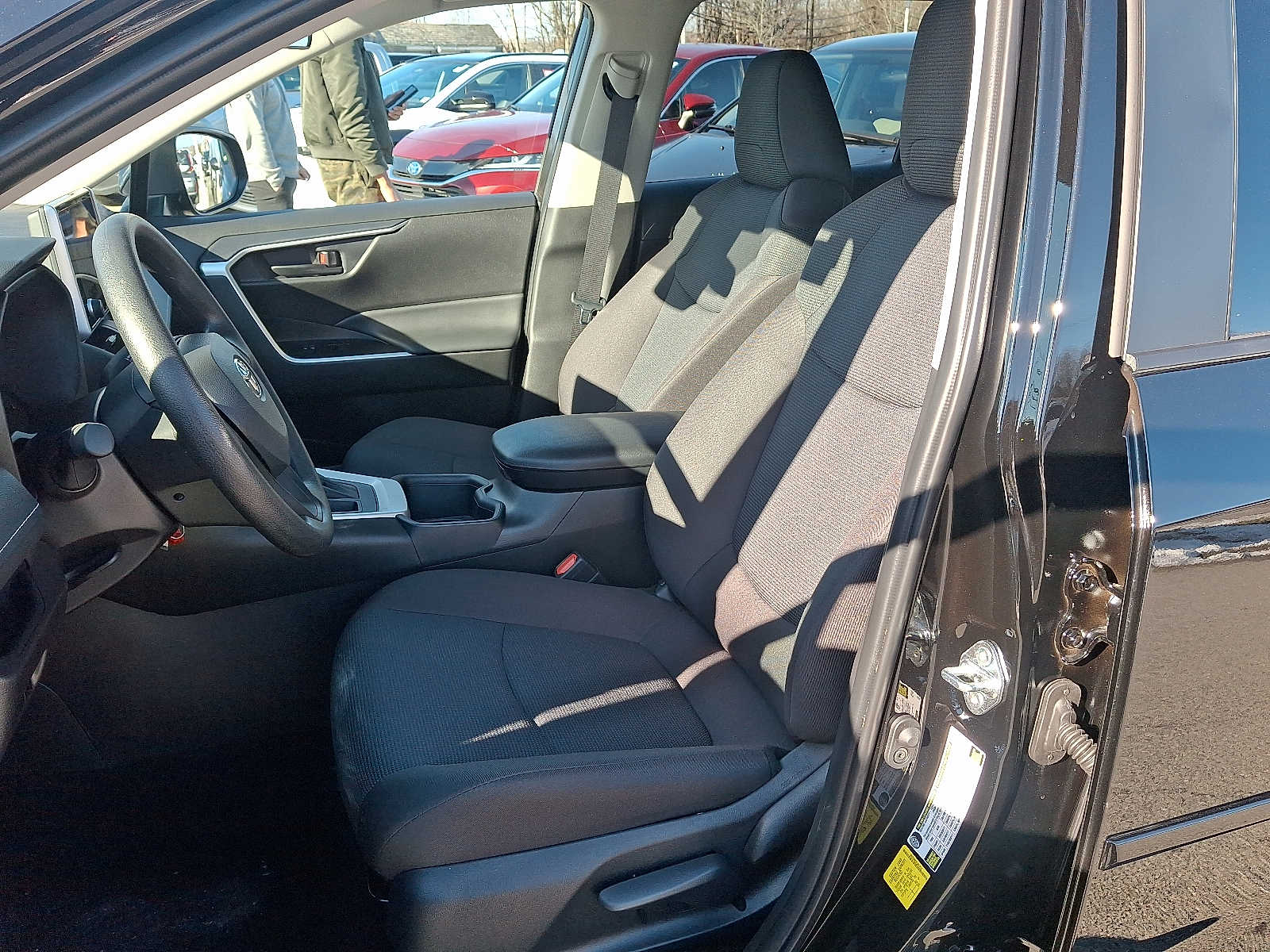 Thumbnail: 2025 Toyota RAV4 - 16