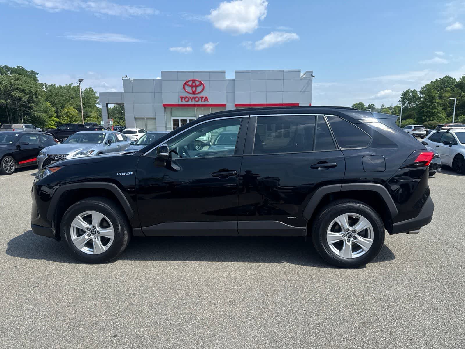 Thumbnail: 2019 Toyota RAV4 - 5