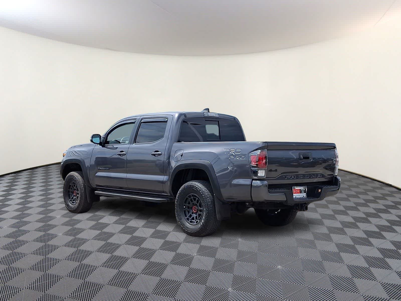 Thumbnail: 2023 Toyota Tacoma - 9