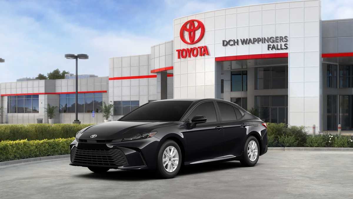 Thumbnail: 2026 Toyota Camry - 1