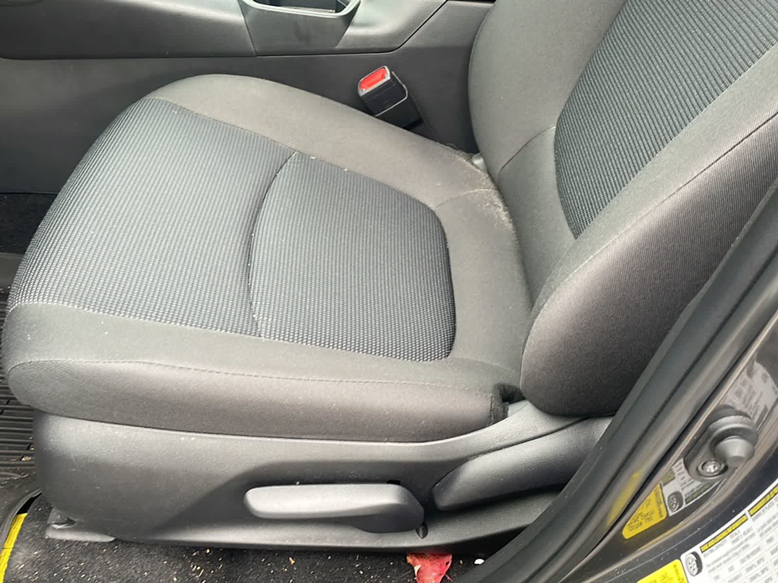 Thumbnail: 2023 Toyota RAV4 - 13