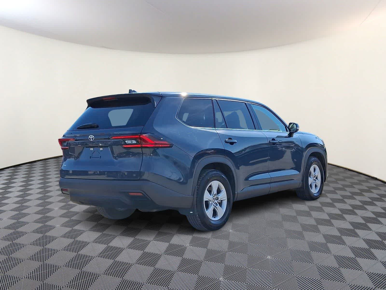 Thumbnail: 2025 Toyota Grand Highlander - 6