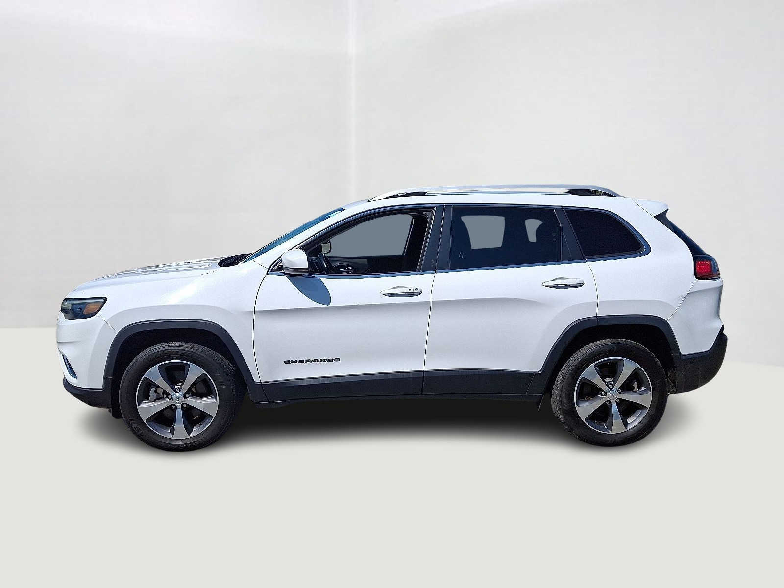 Thumbnail: 2020 Jeep Cherokee - 7
