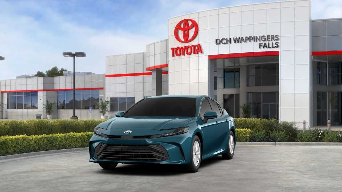 Thumbnail: 2026 Toyota Camry - 29