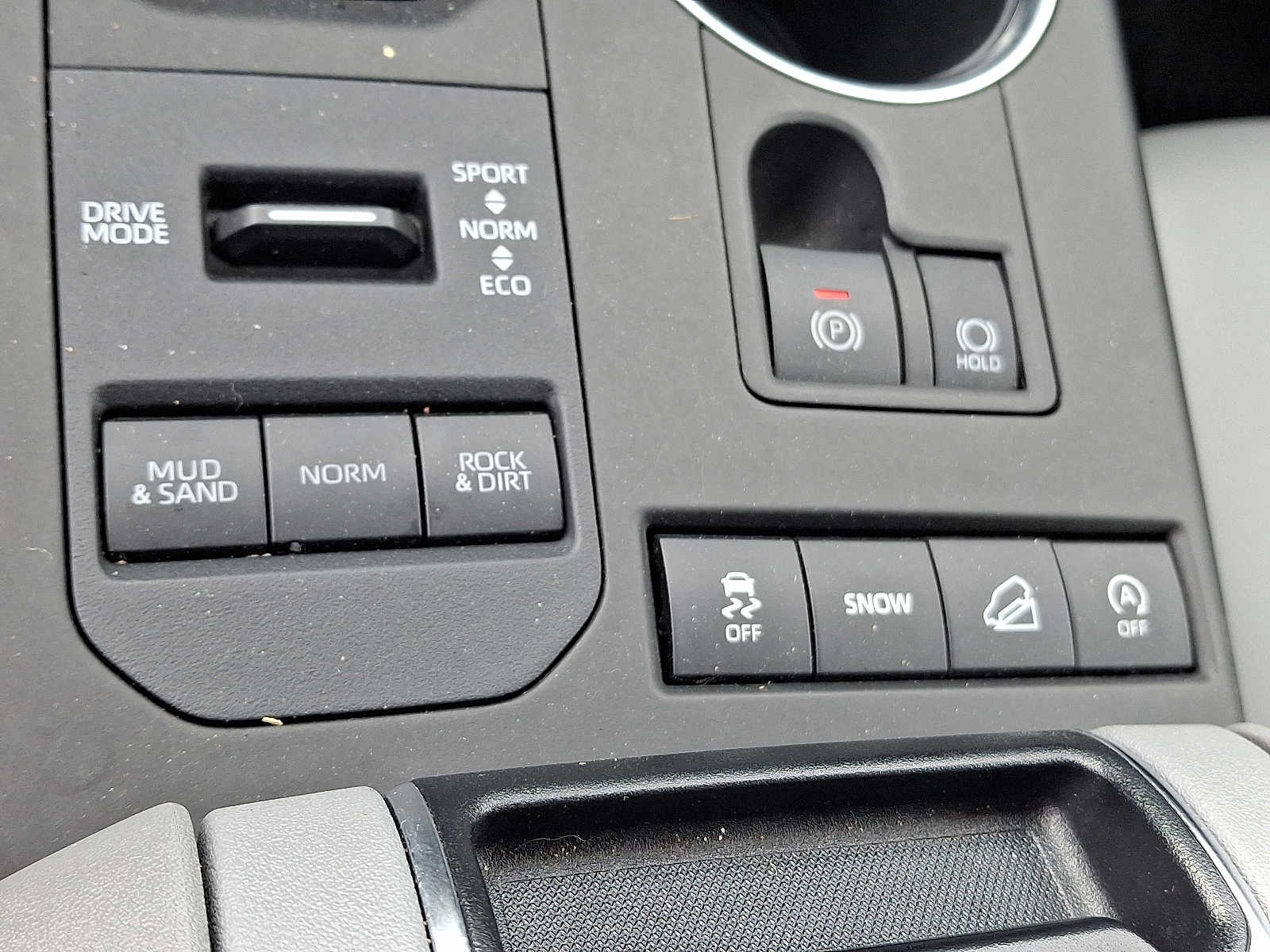 Thumbnail: 2022 Toyota Highlander - 30