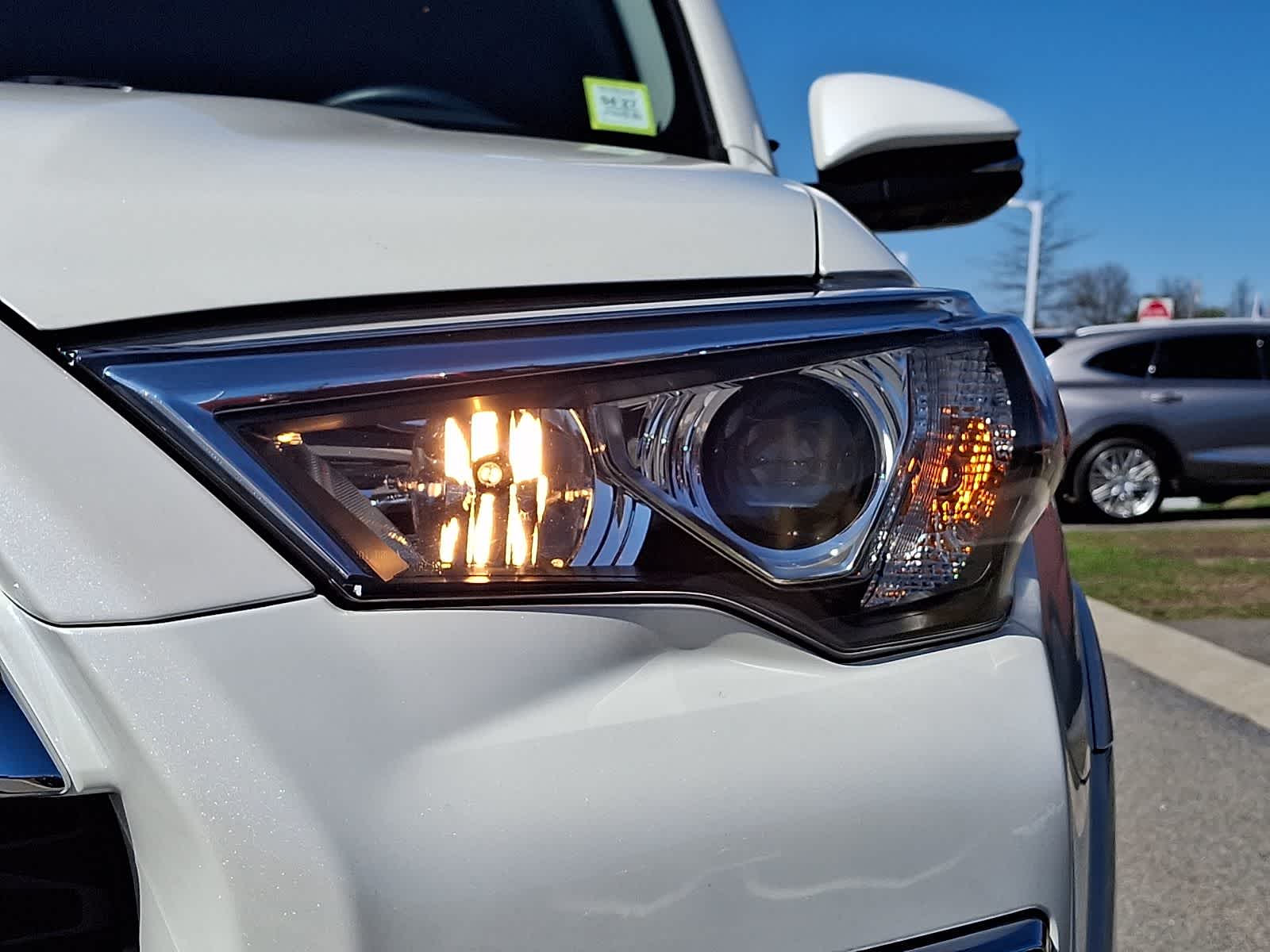 Thumbnail: 2023 Toyota 4Runner - 12