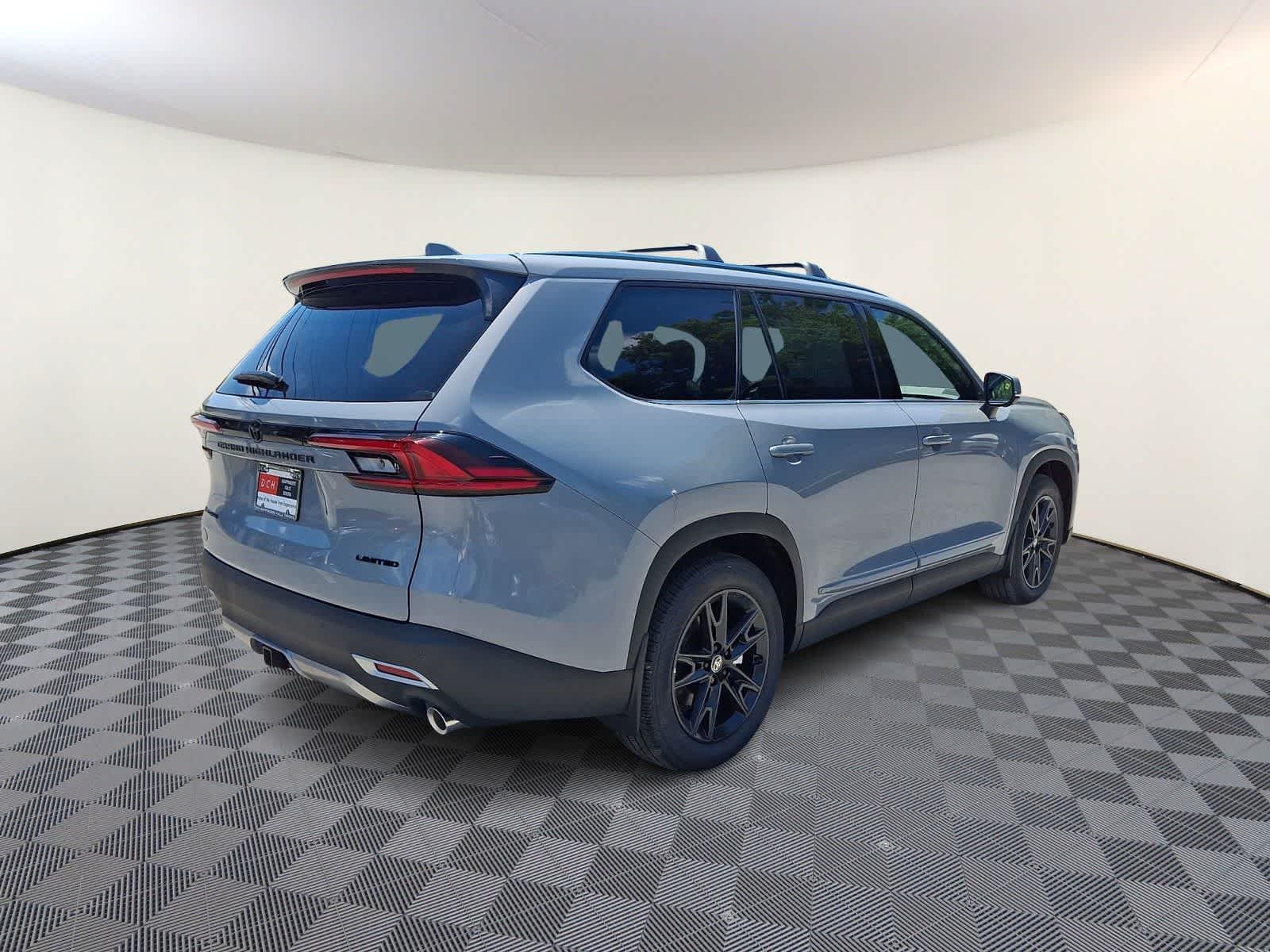 Thumbnail: 2026 Toyota Grand Highlander - 4