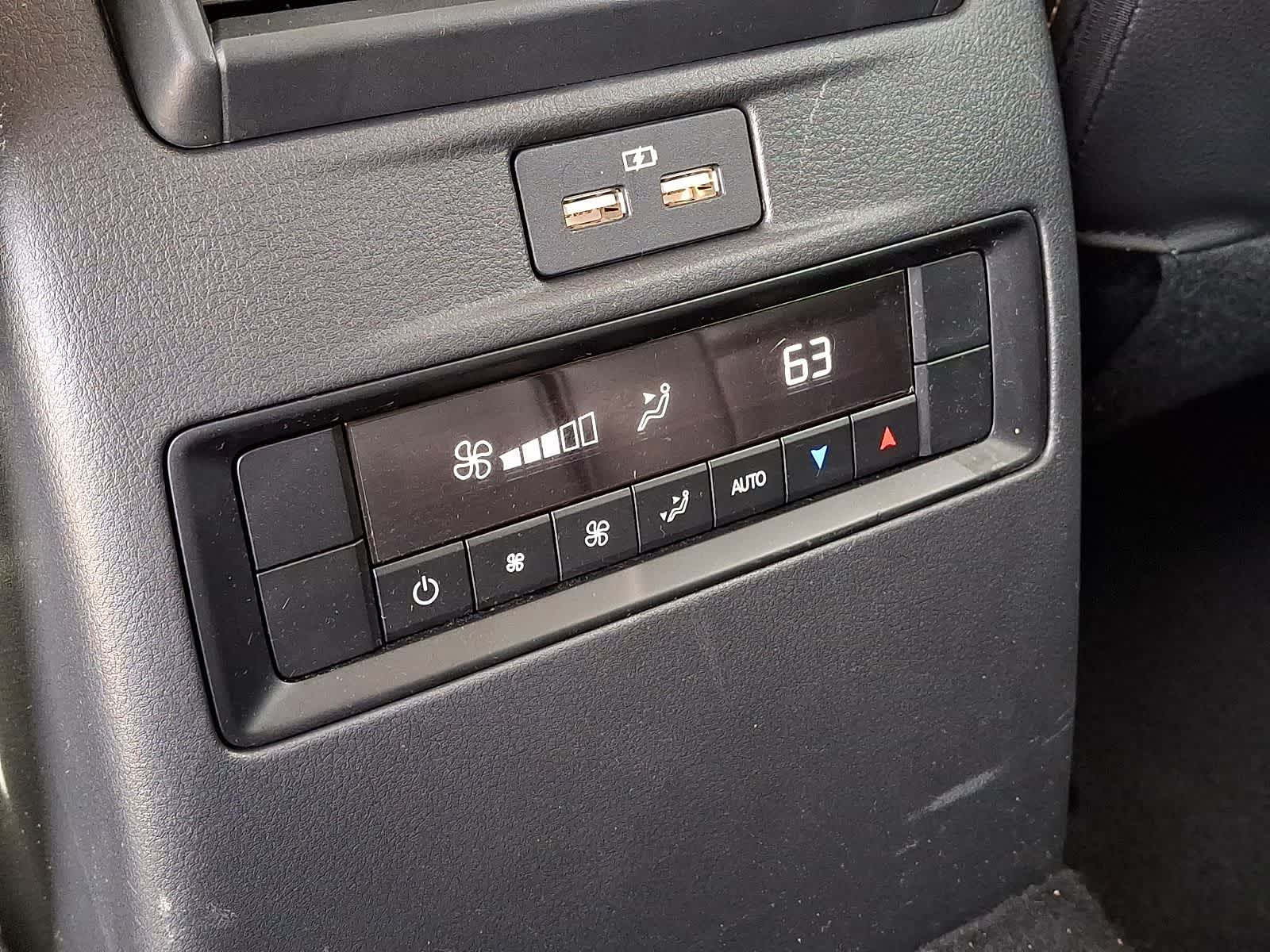 Thumbnail: 2025 Mazda CX-90 - 10