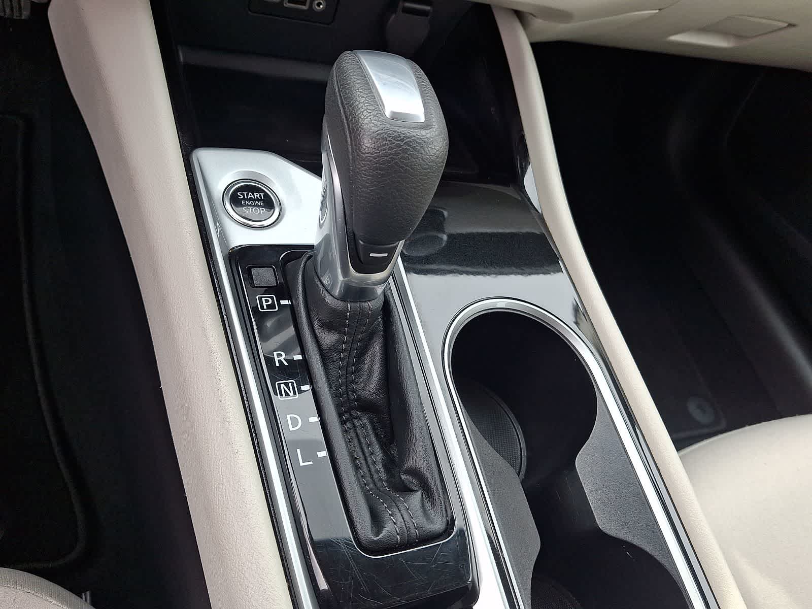 Thumbnail: 2024 Nissan Altima - 15