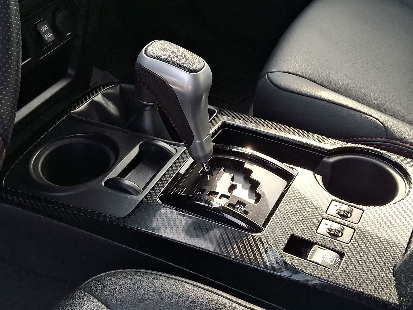 Thumbnail: 2019 Toyota 4Runner - 18