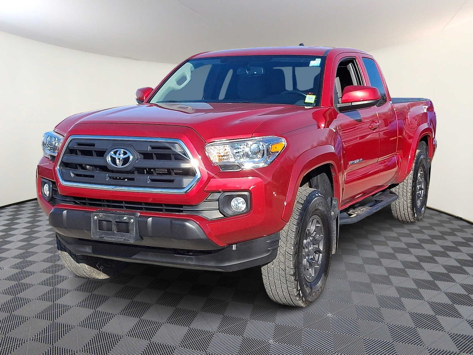 Thumbnail: 2017 Toyota Tacoma - 1
