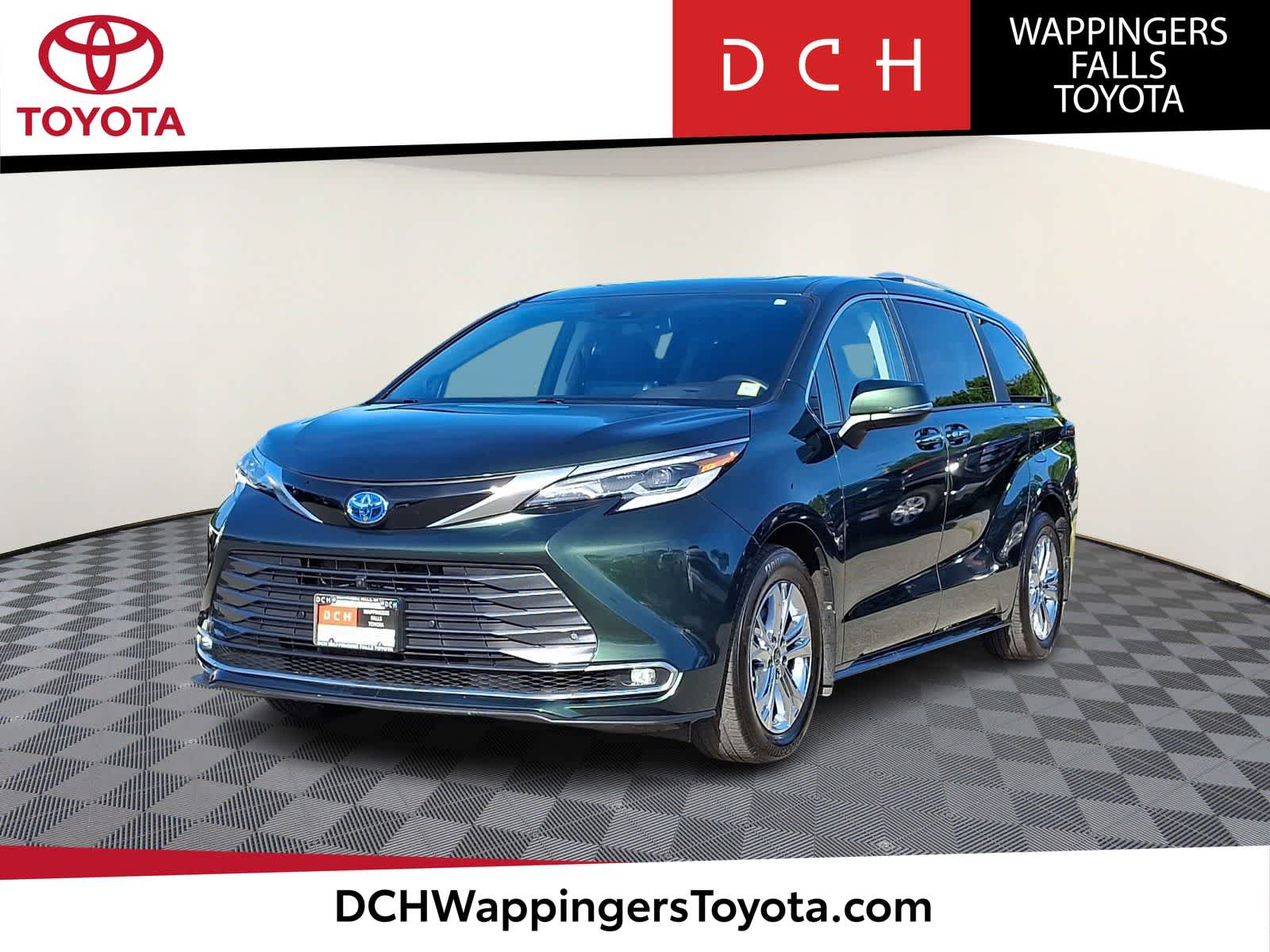 Thumbnail: 2023 Toyota Sienna - 1