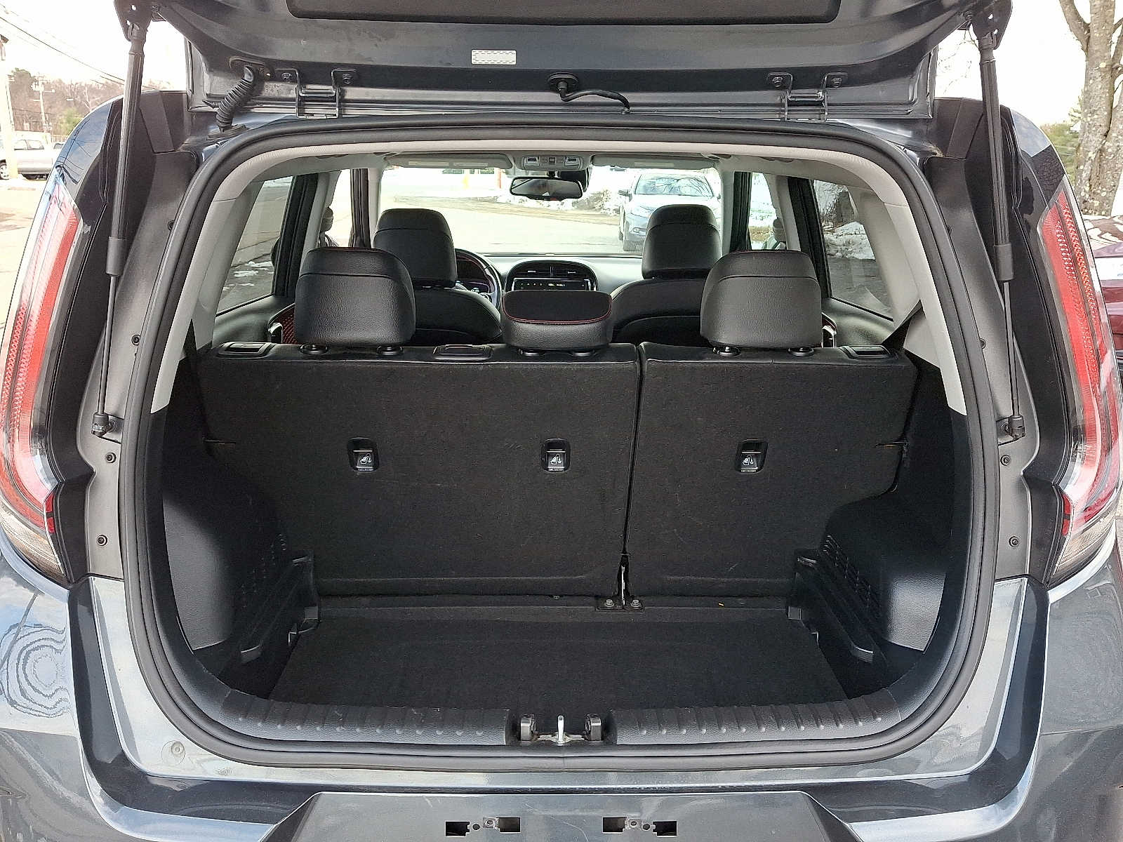 Thumbnail: 2023 Kia Soul - 29