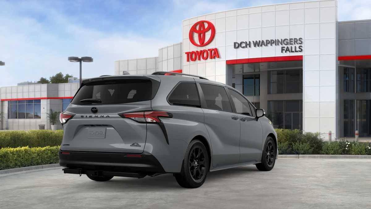 Thumbnail: 2026 Toyota Sienna - 19