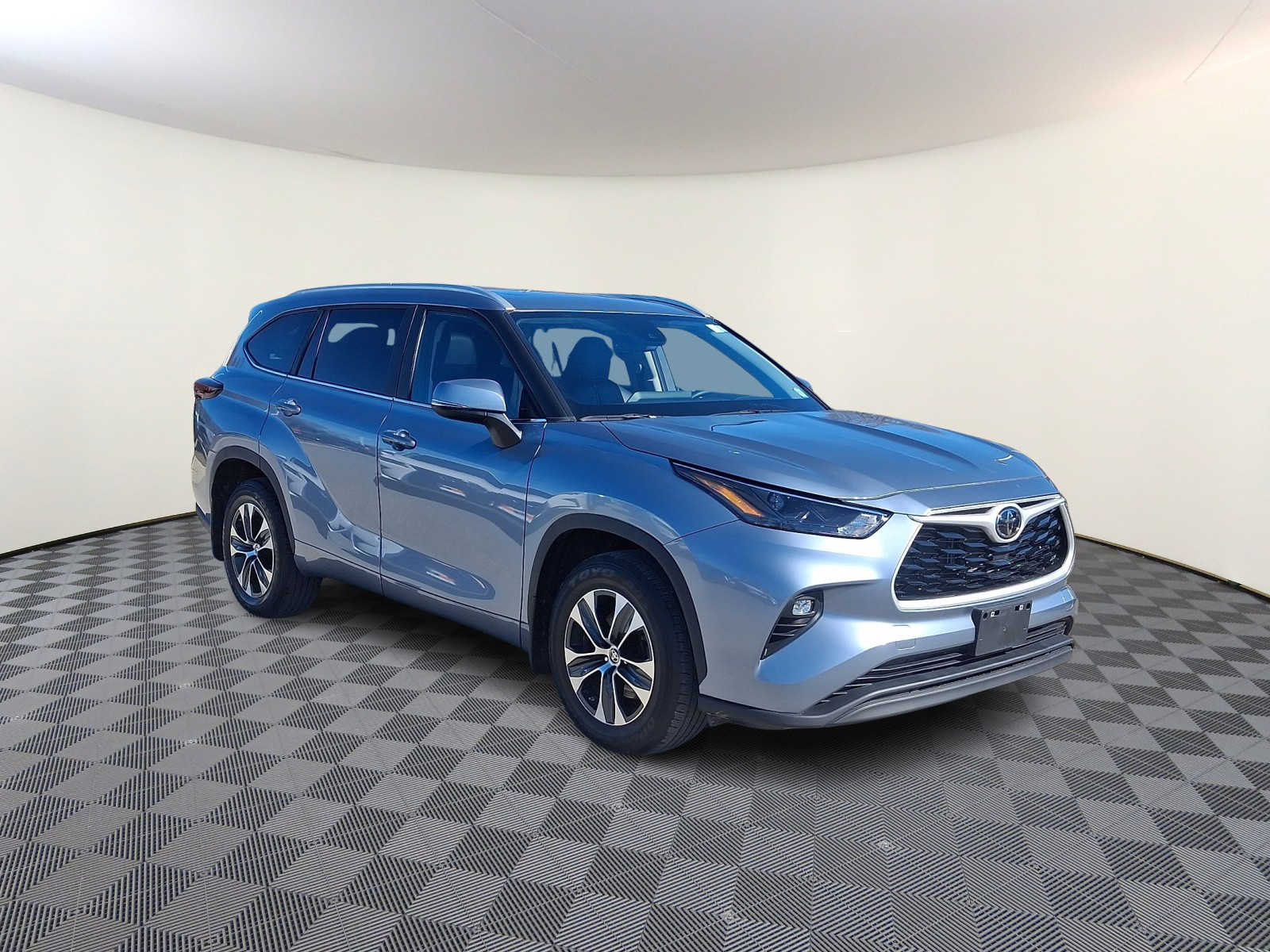 Thumbnail: 2024 Toyota Highlander - 5
