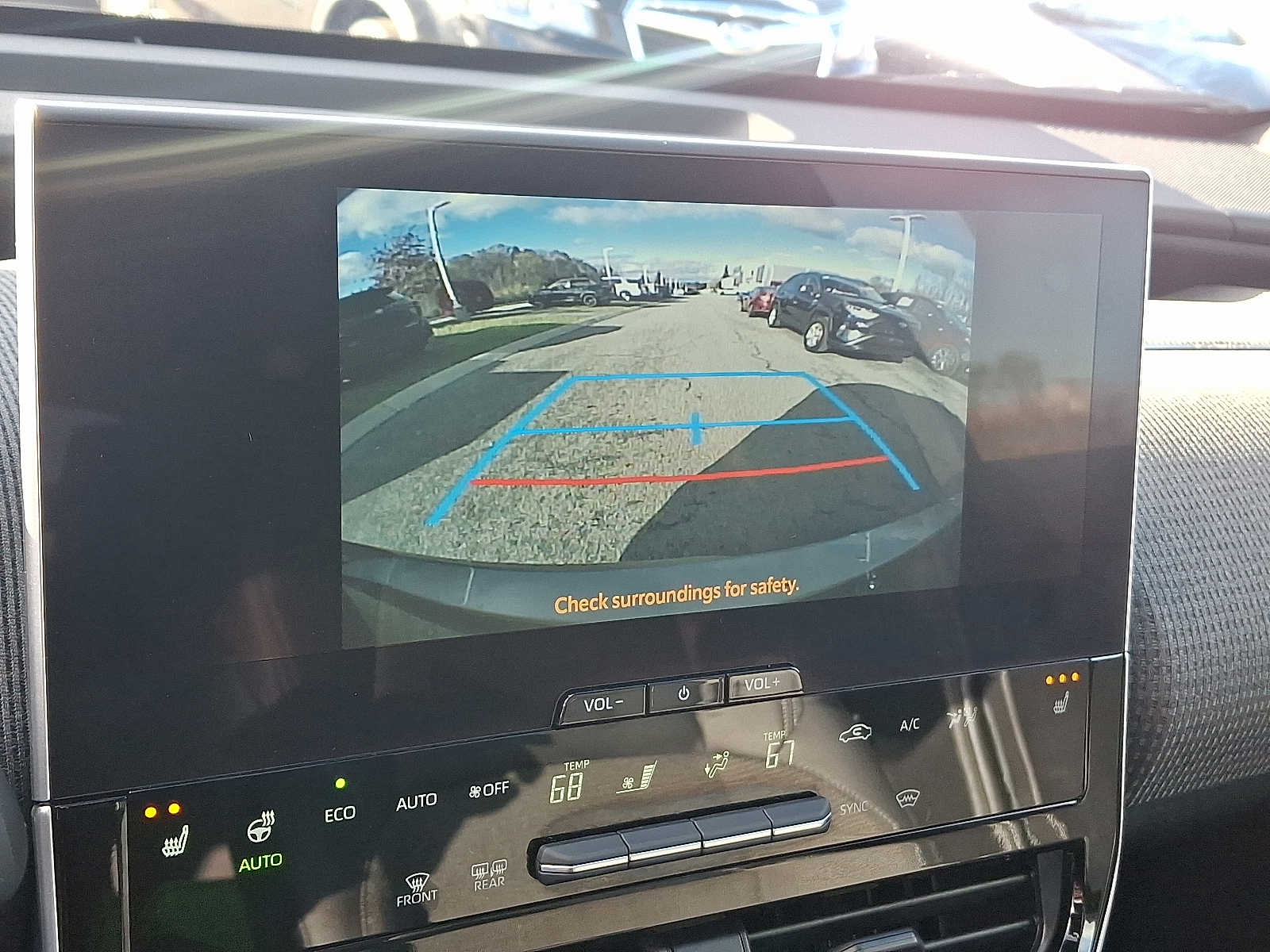 Thumbnail: 2025 Toyota bZ4X - 21