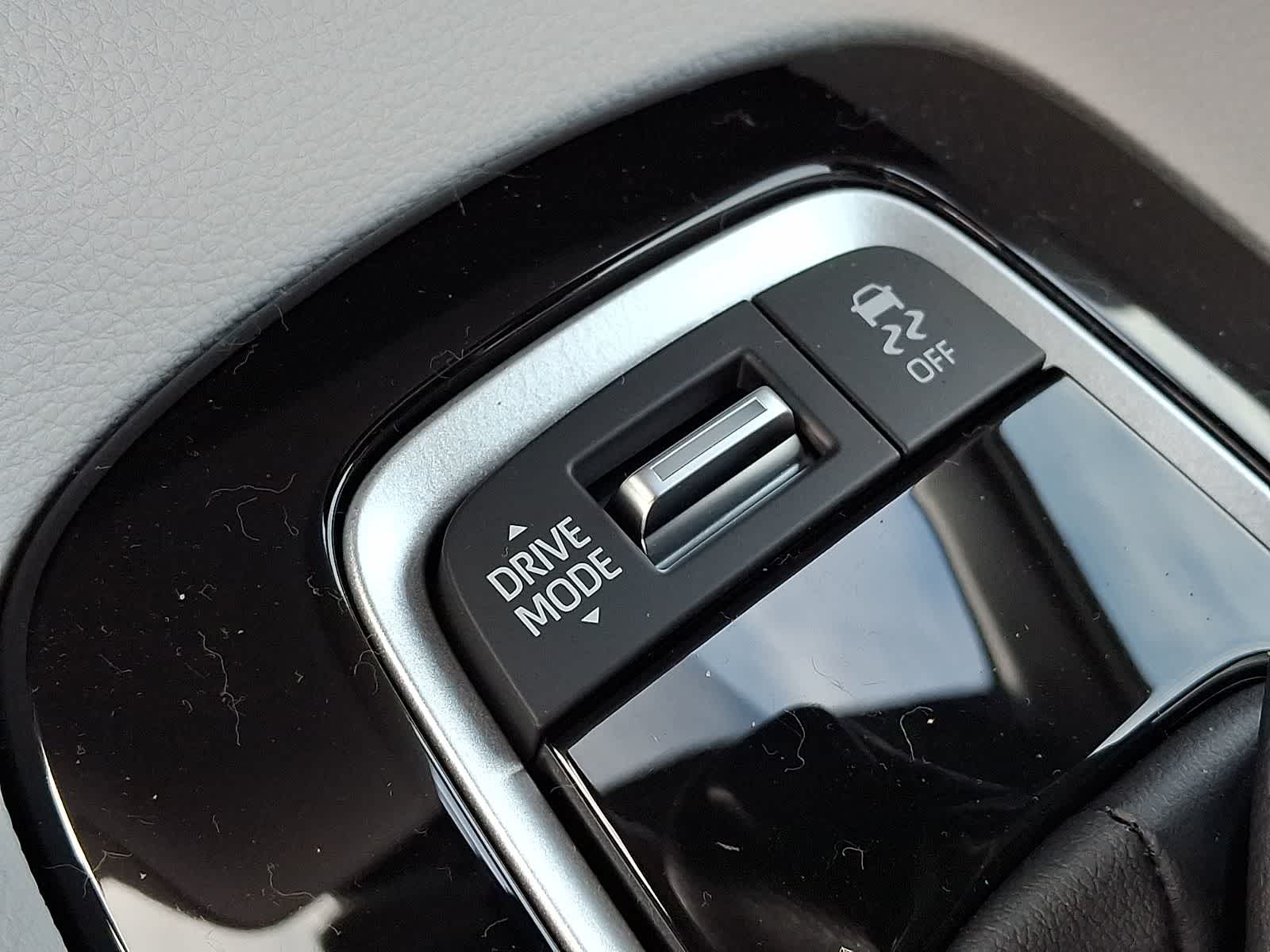 Thumbnail: 2026 Toyota Corolla - 17