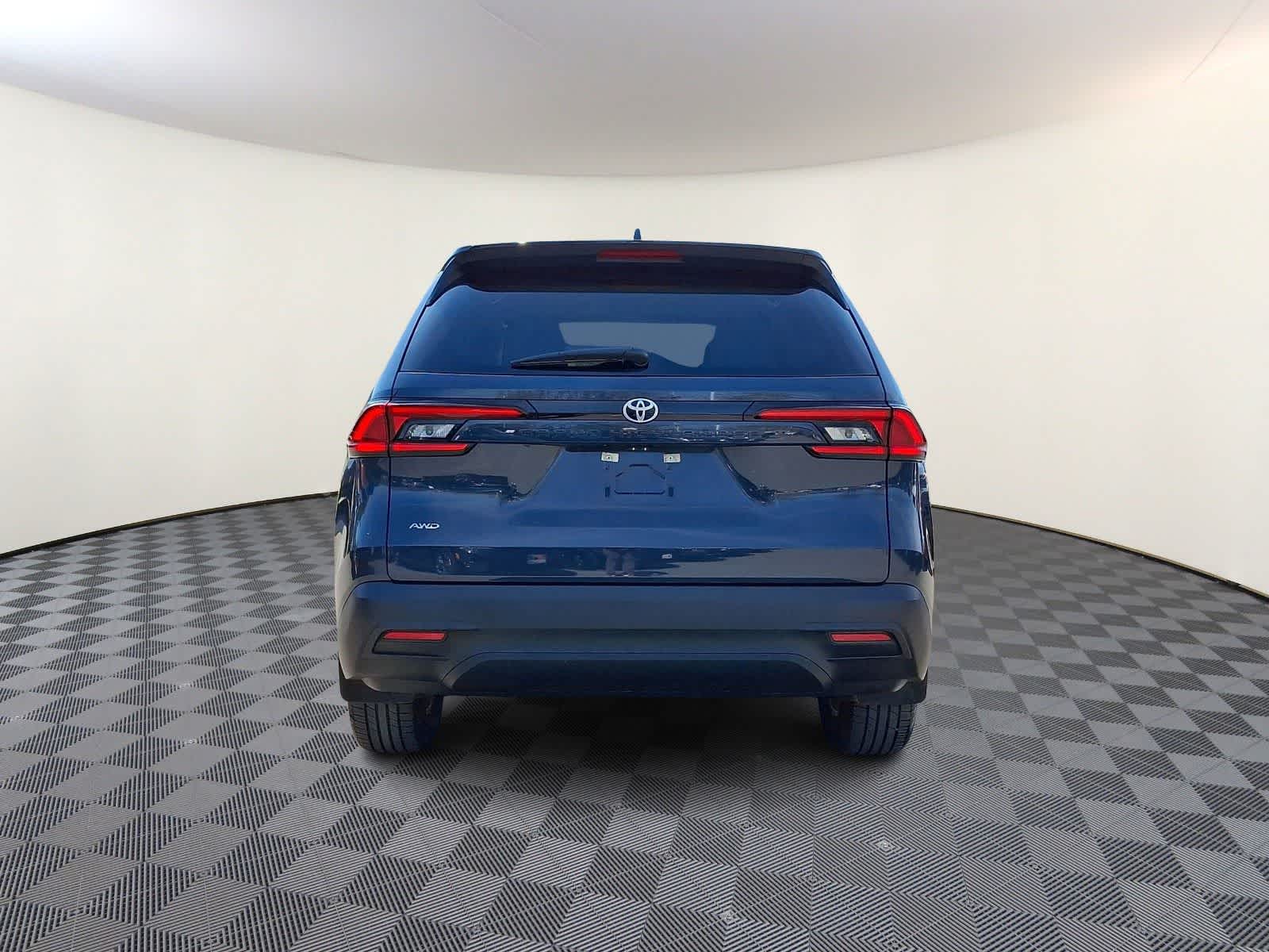Thumbnail: 2025 Toyota Grand Highlander - 7
