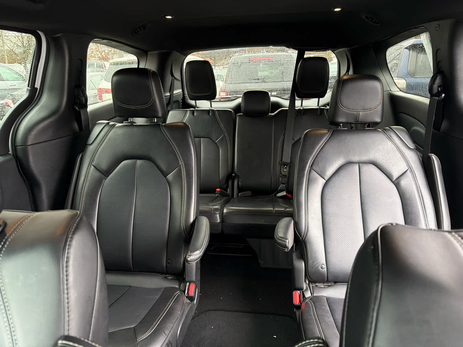 Thumbnail: 2025 Chrysler Pacifica - 12