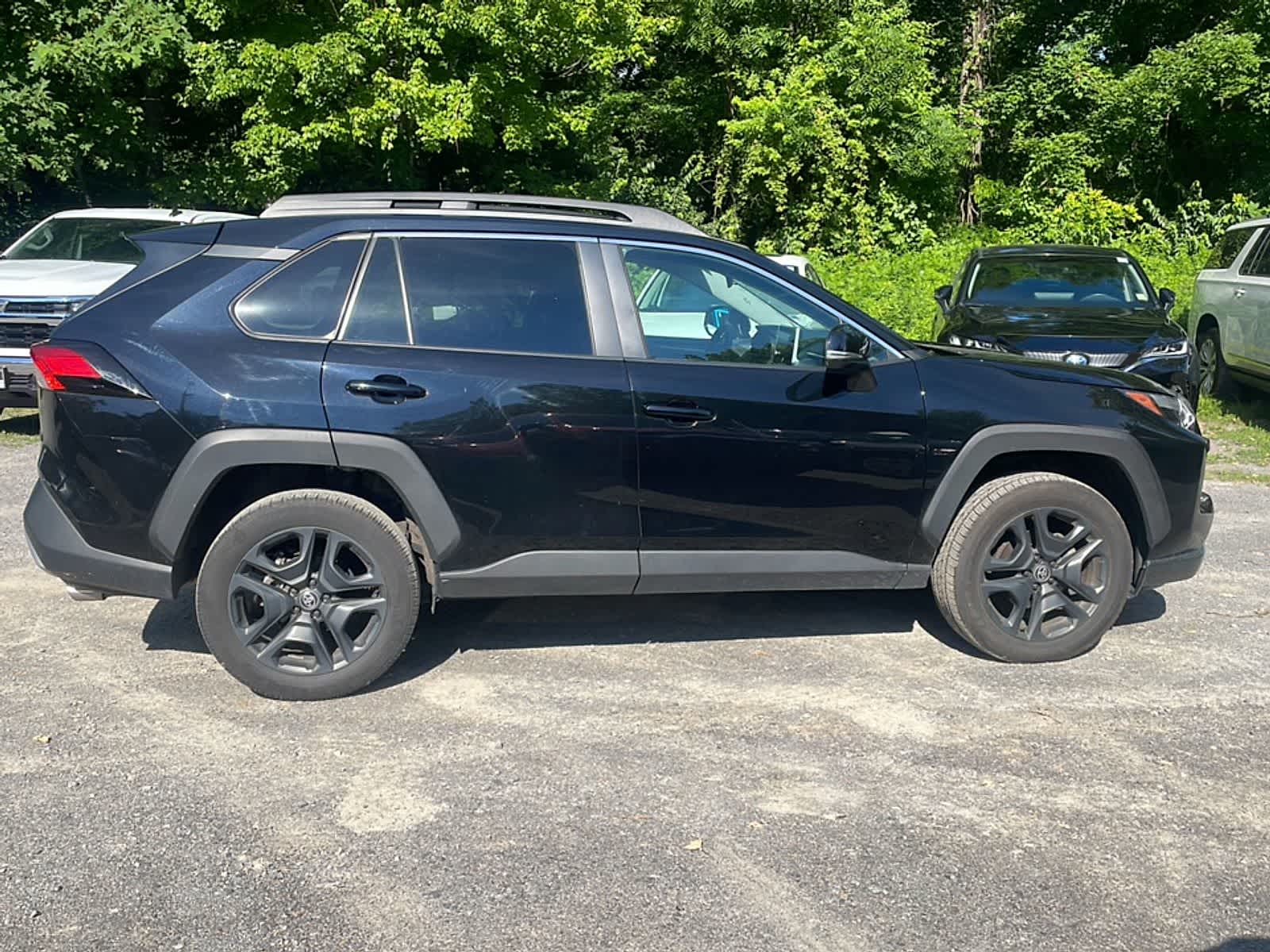 Thumbnail: 2024 Toyota RAV4 - 11