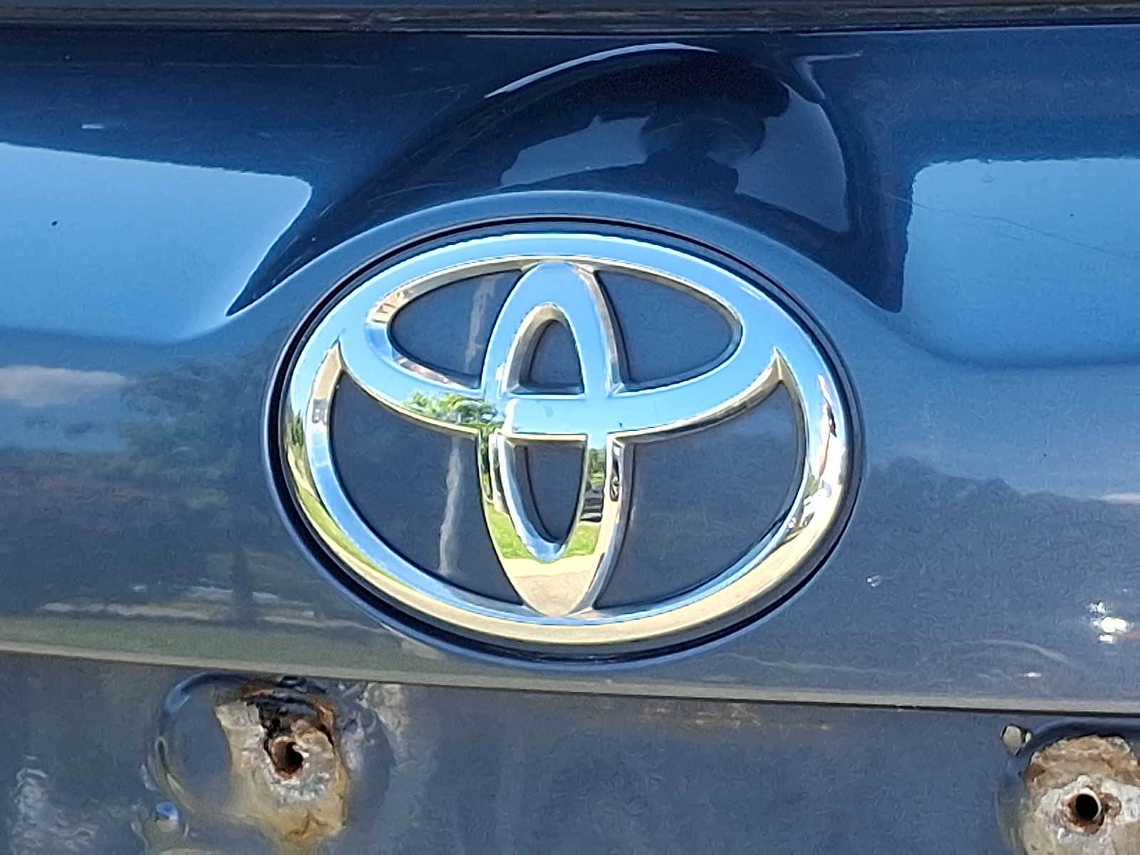 Thumbnail: 2014 Toyota RAV4 - 29
