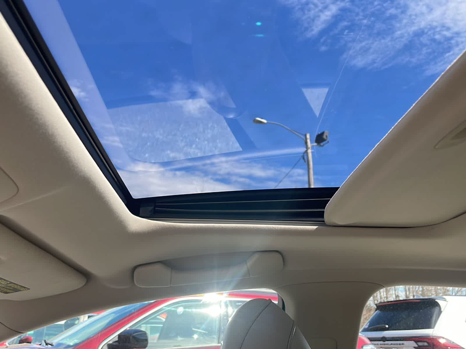 Thumbnail: 2011 Lexus IS - 15