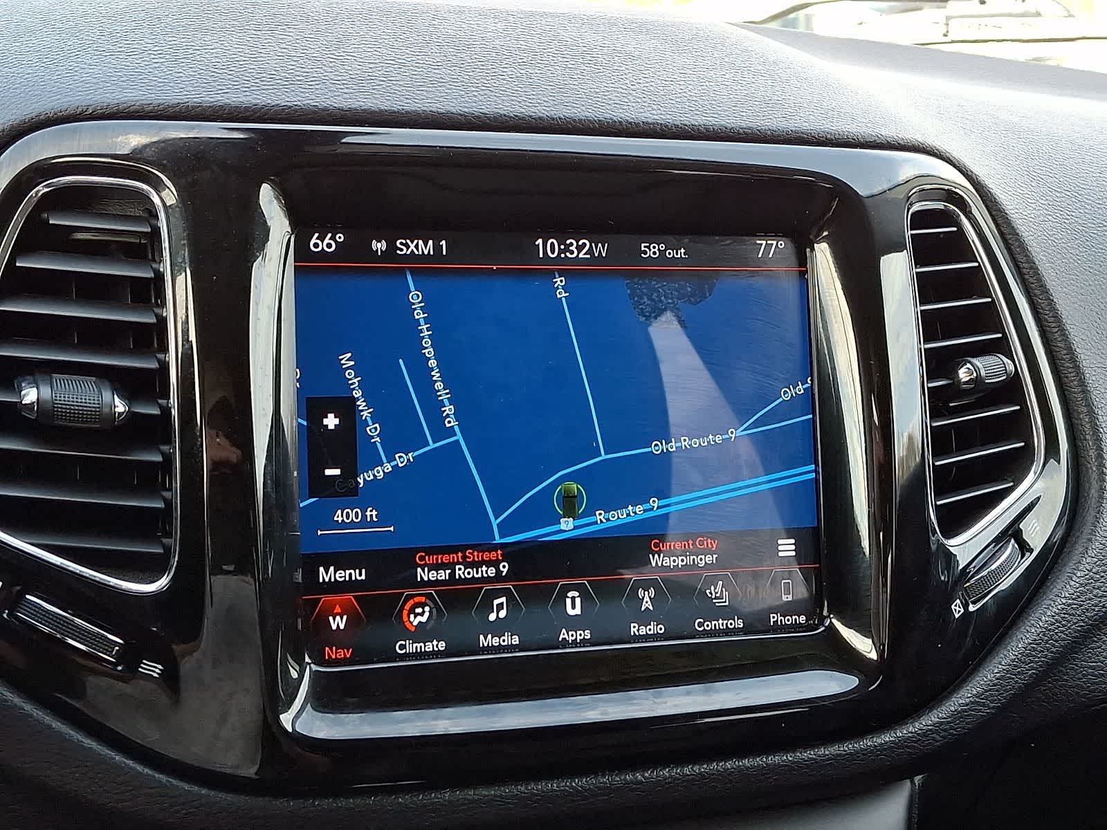 Thumbnail: 2017 Jeep Compass - 17