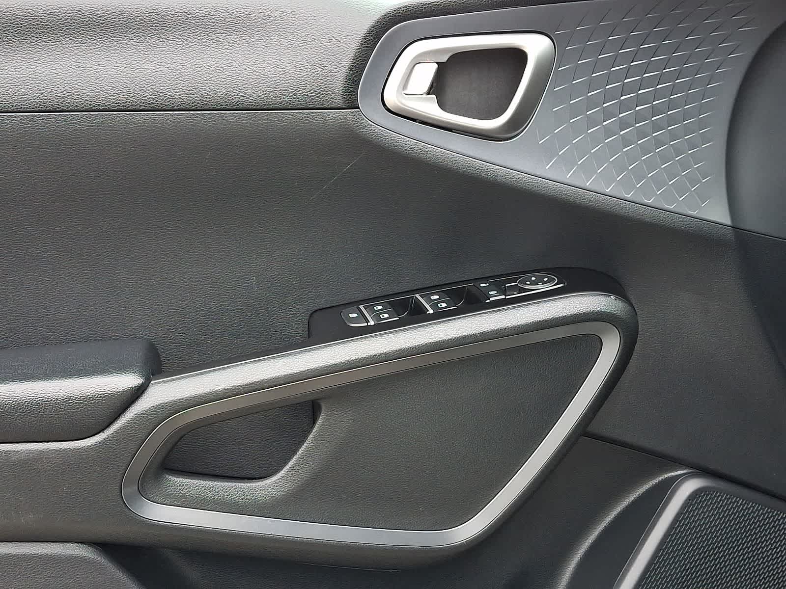 Thumbnail: 2021 Kia Soul - 13