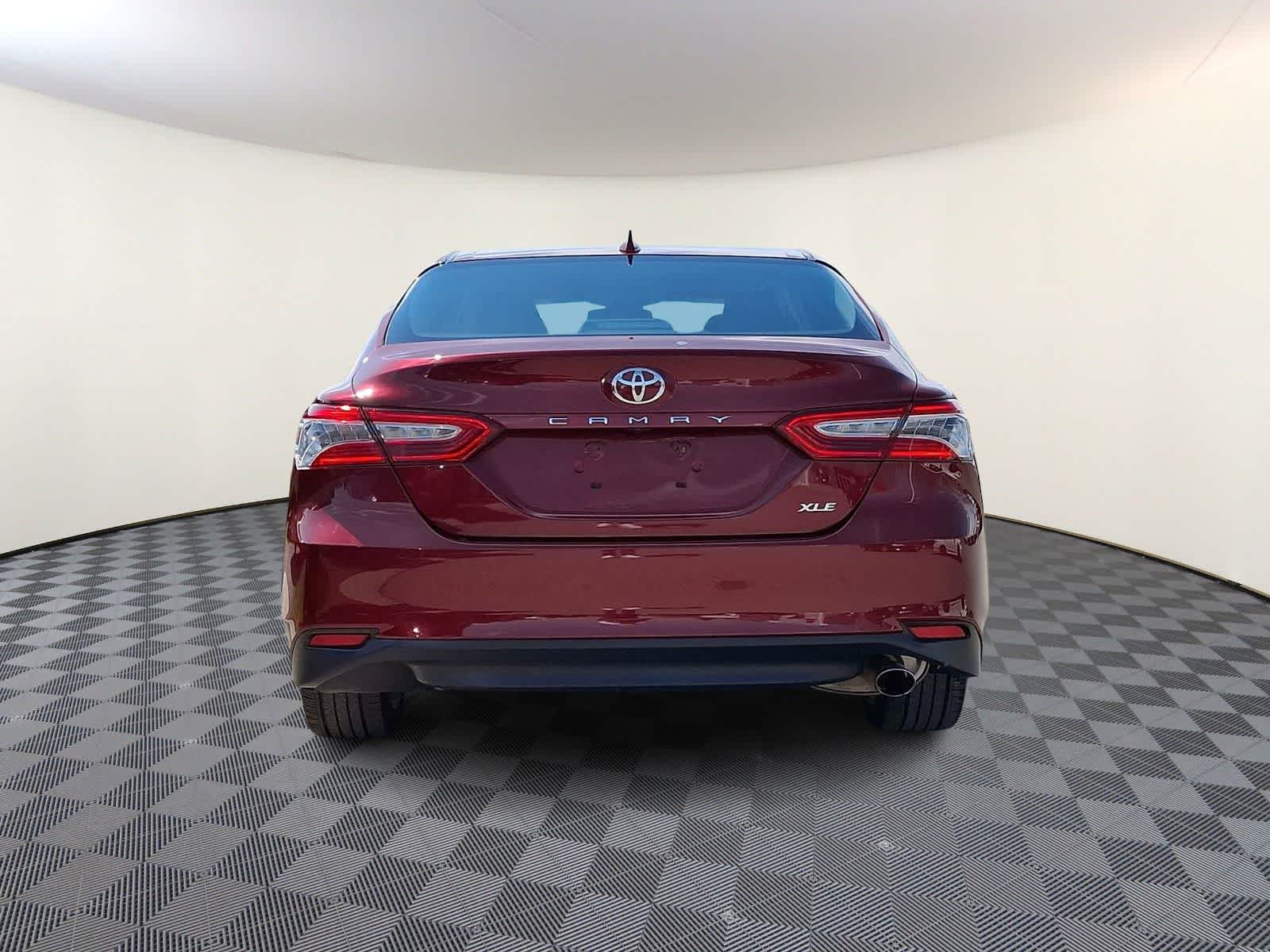 Thumbnail: 2020 Toyota Camry - 7