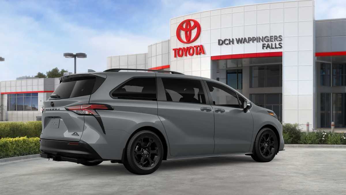 Thumbnail: 2026 Toyota Sienna - 20