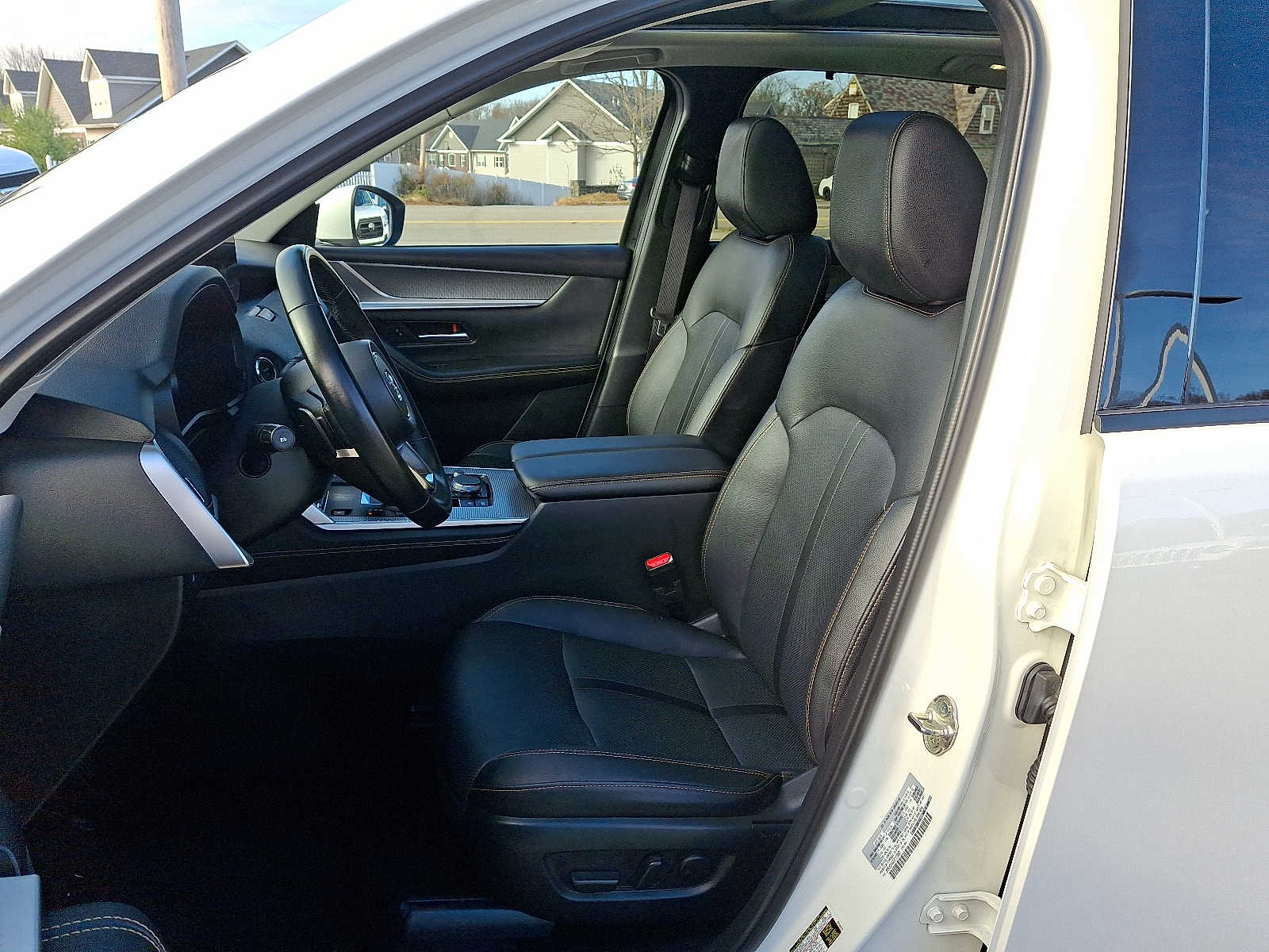 Thumbnail: 2024 Mazda CX-90 - 16