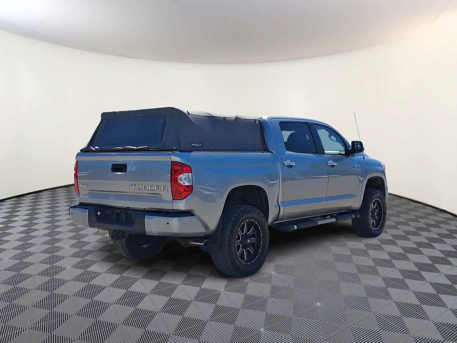 Thumbnail: 2019 Toyota Tundra - 6