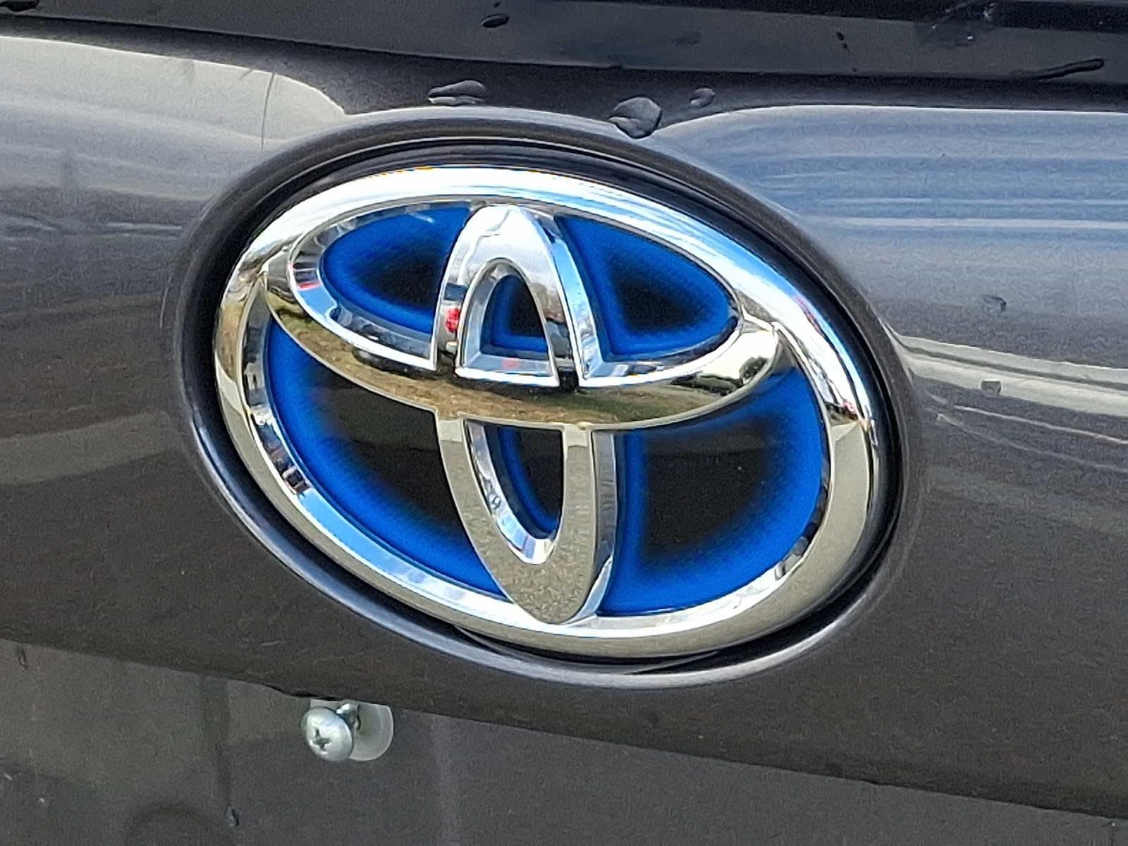 Thumbnail: 2022 Toyota Prius - 31