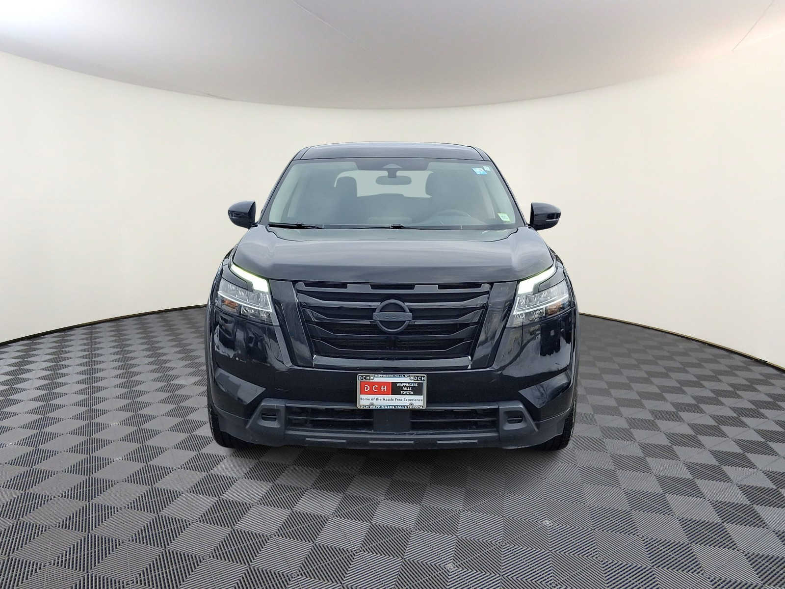 Thumbnail: 2022 Nissan Pathfinder - 3