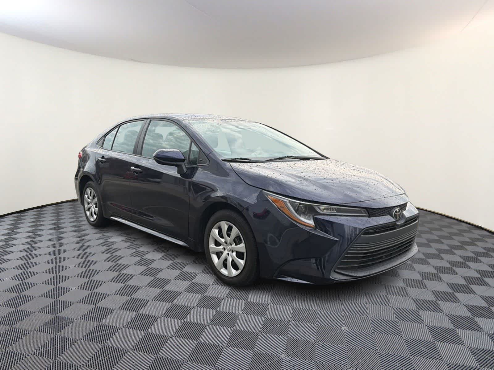 Thumbnail: 2023 Toyota Corolla - 5