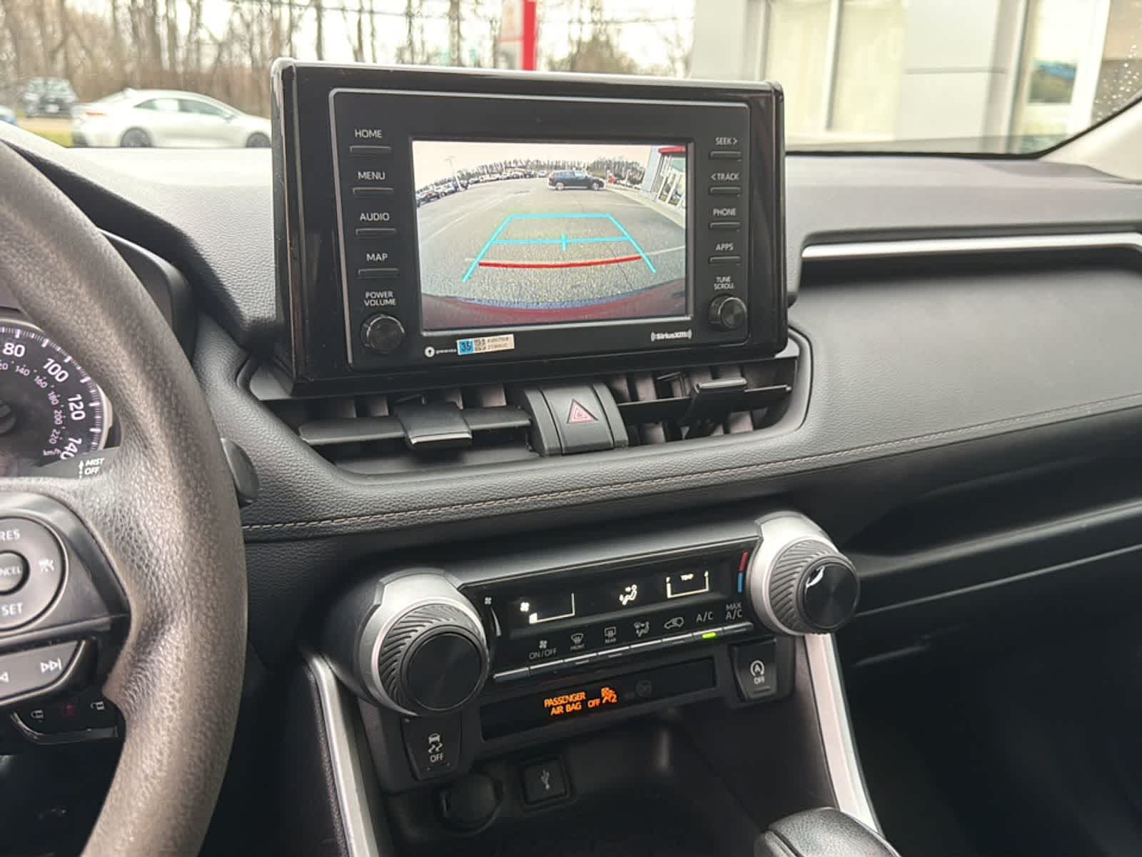 Thumbnail: 2022 Toyota RAV4 - 18