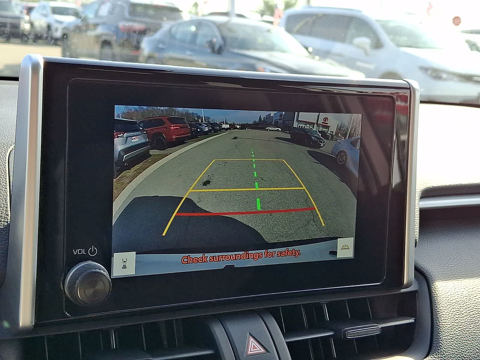 Thumbnail: 2024 Toyota RAV4 - 21